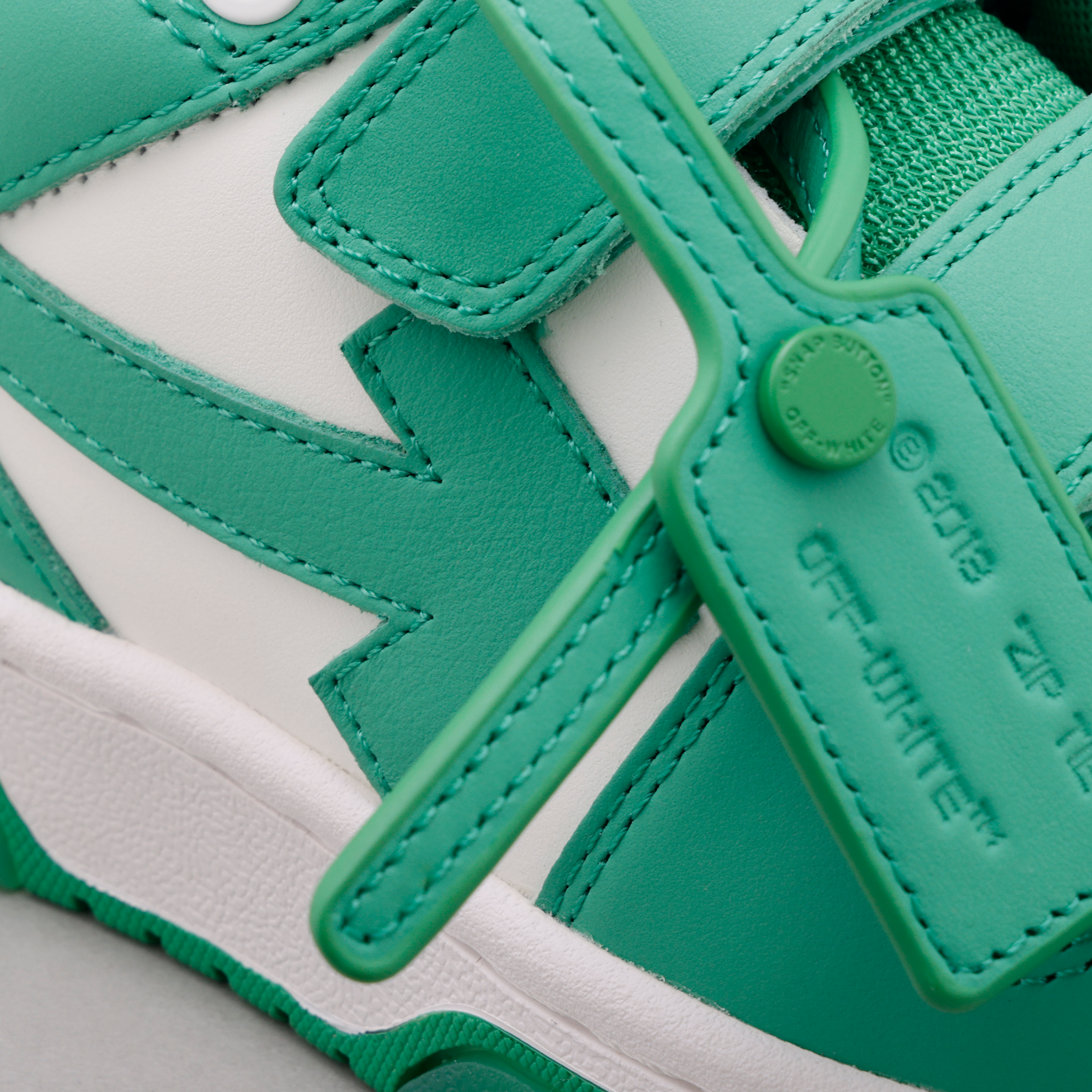 Sneakers Verde Off-White Kids "OOO"