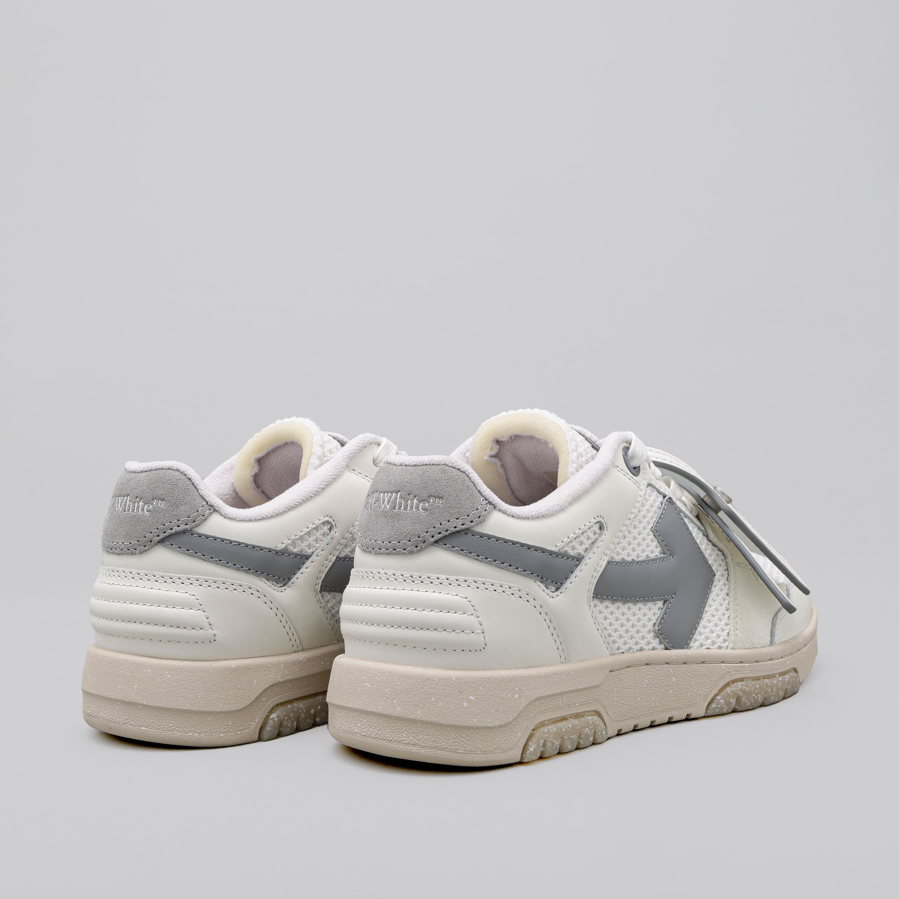 Sneakers Blancos Gris Ceniza Off-White Slim Out