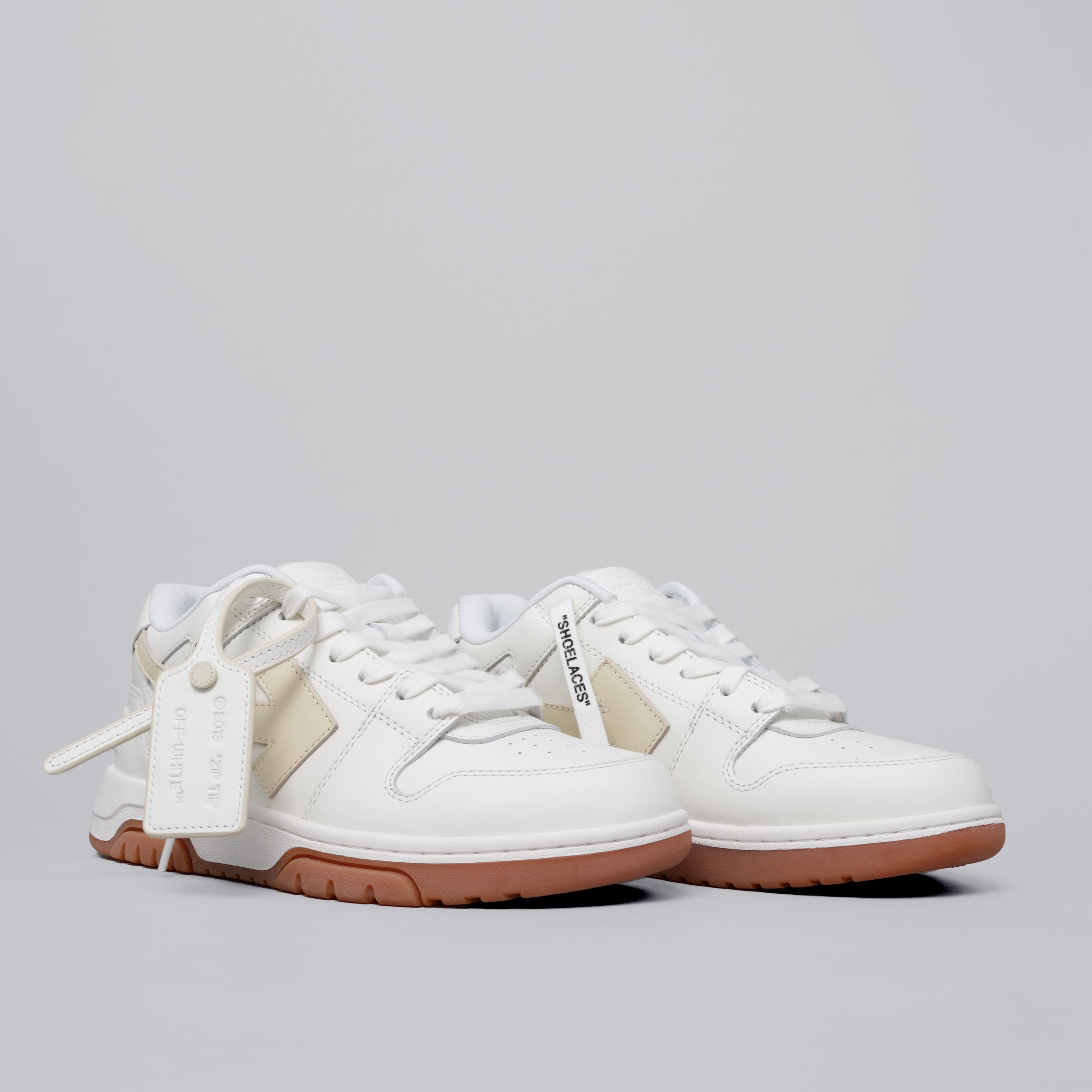 Sneakers Blanco Off-White Beige "OOO"
