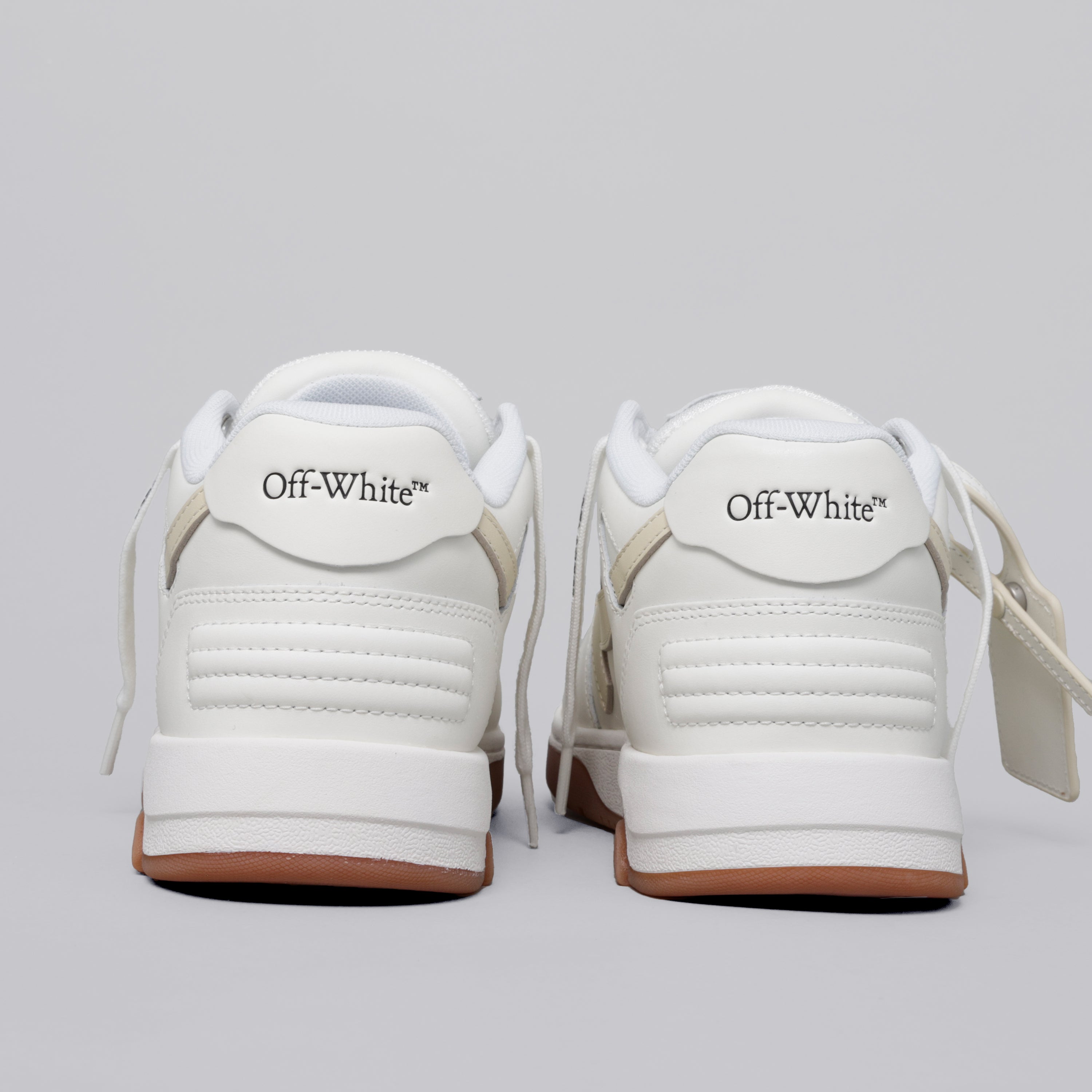 Sneakers Blanco Off-White Beige "OOO"