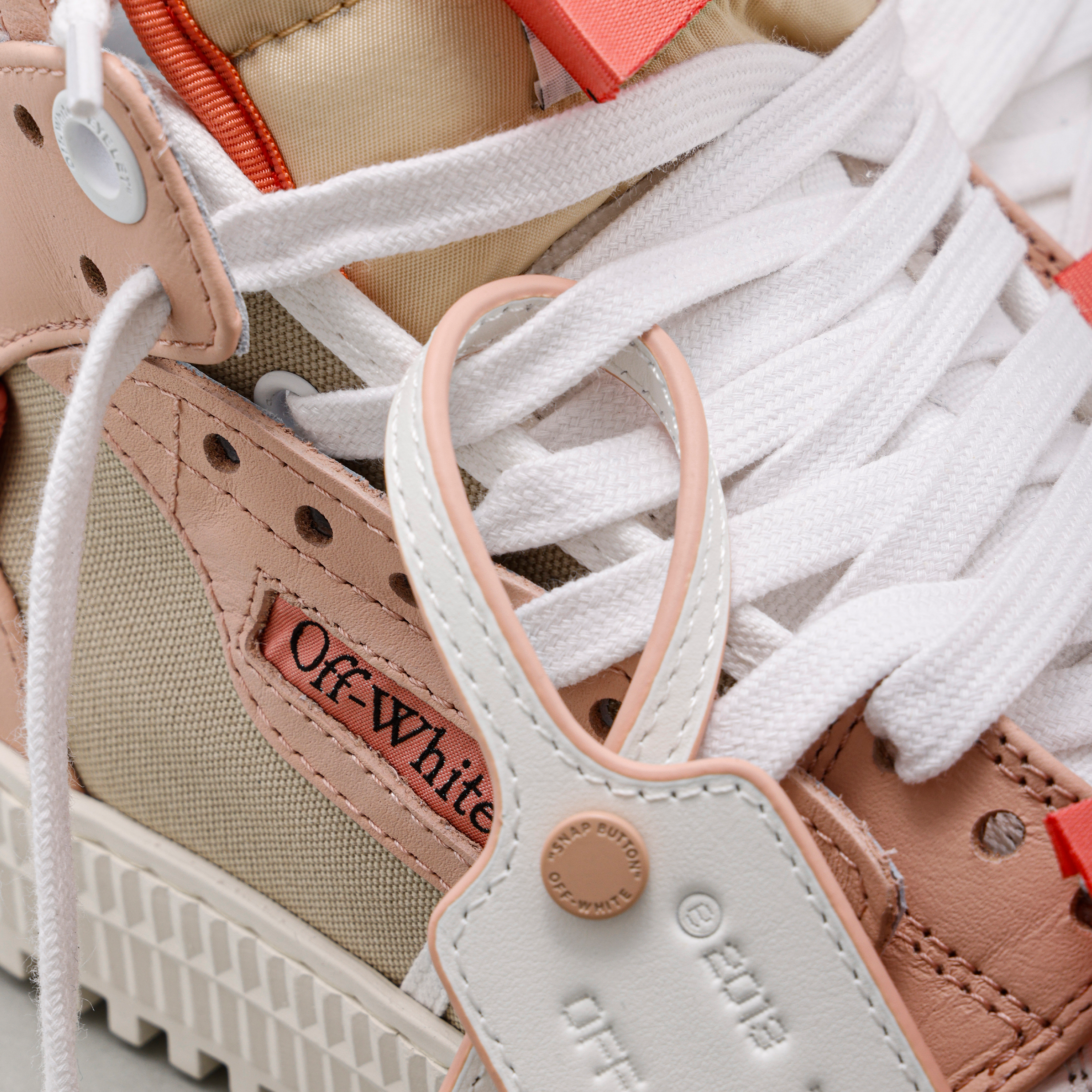 Sneakers Blancos Off-White High Top Rosa Off Court 3.0