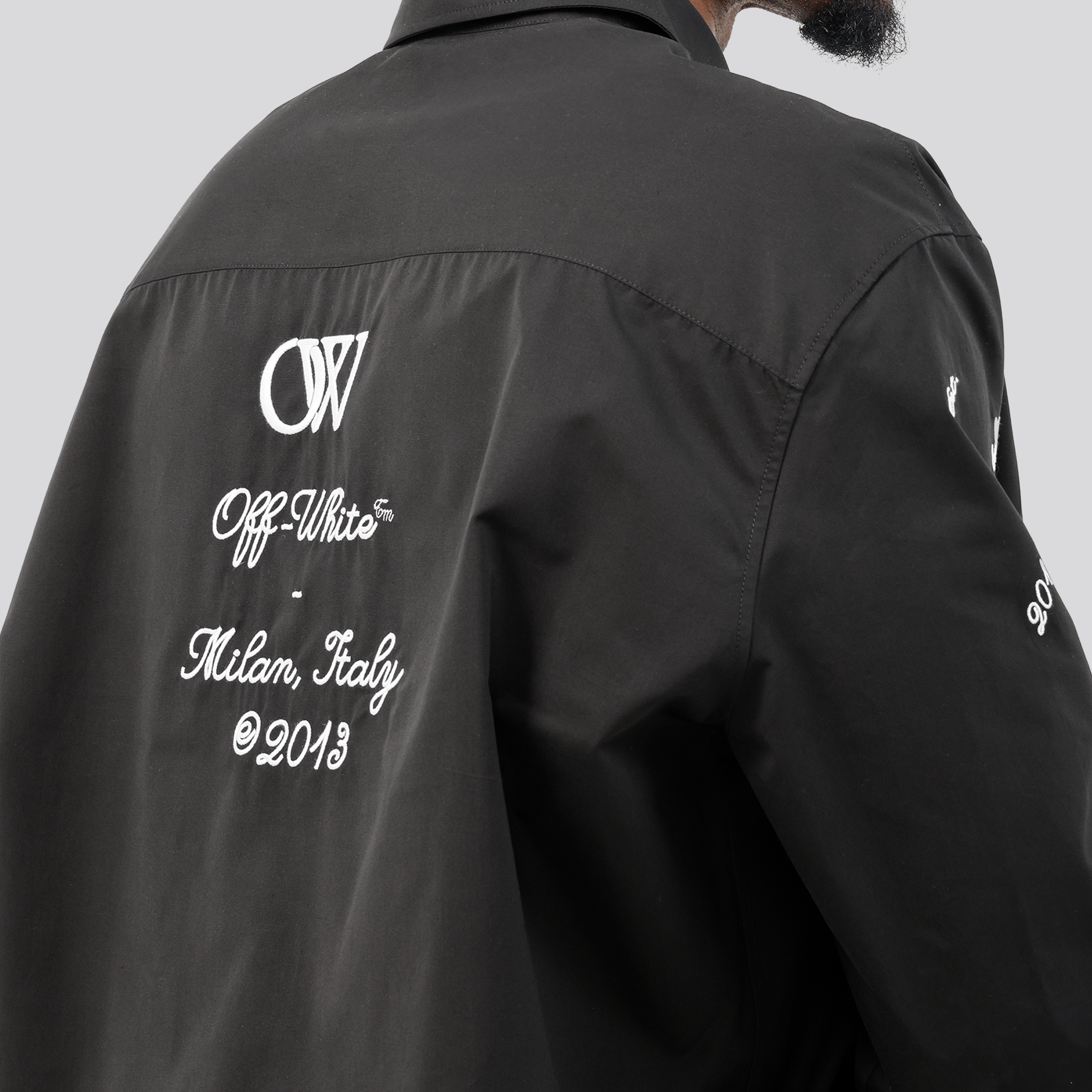 Camisa Negra Off-White 23 Logo Over