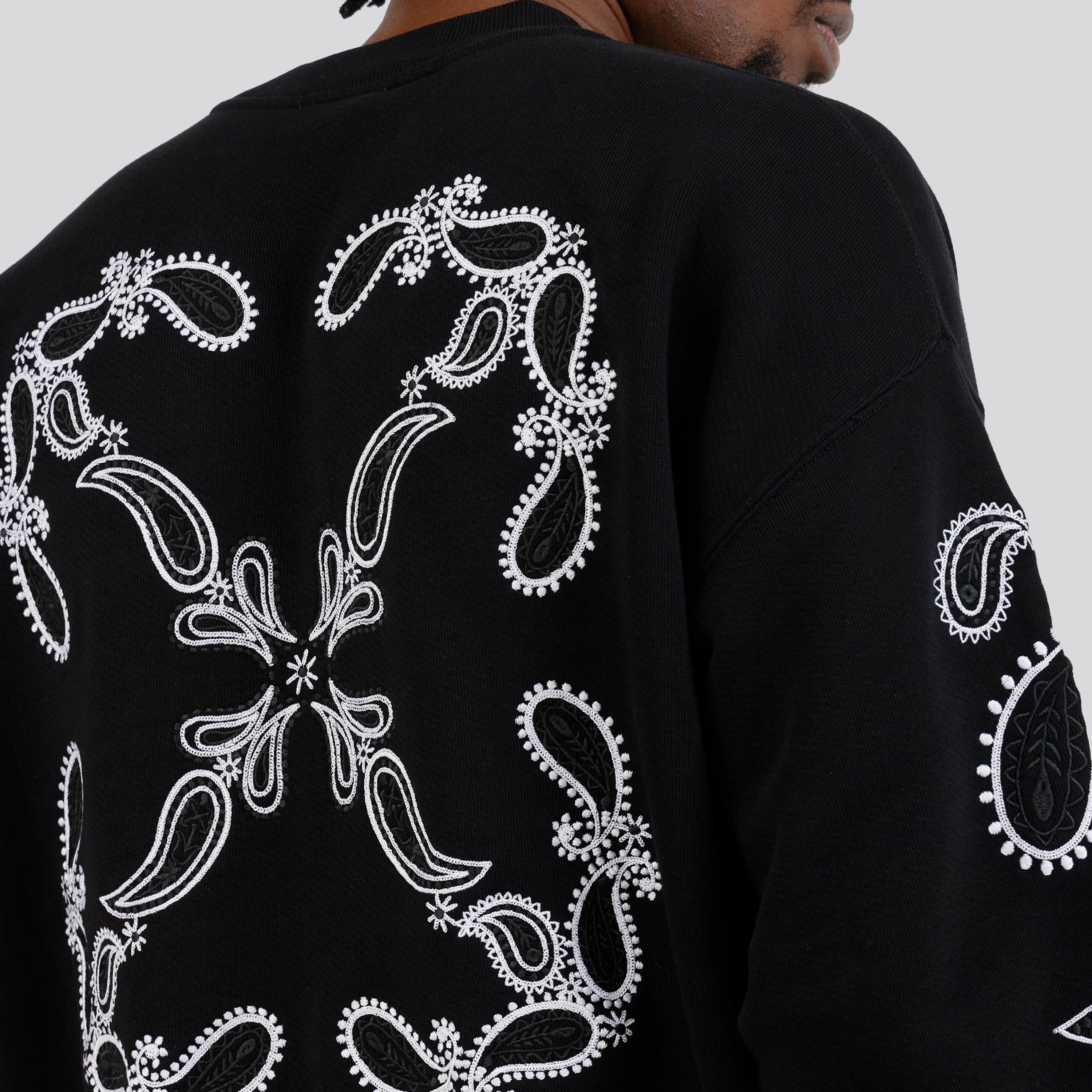 Buzo Negro Off-White Bandana