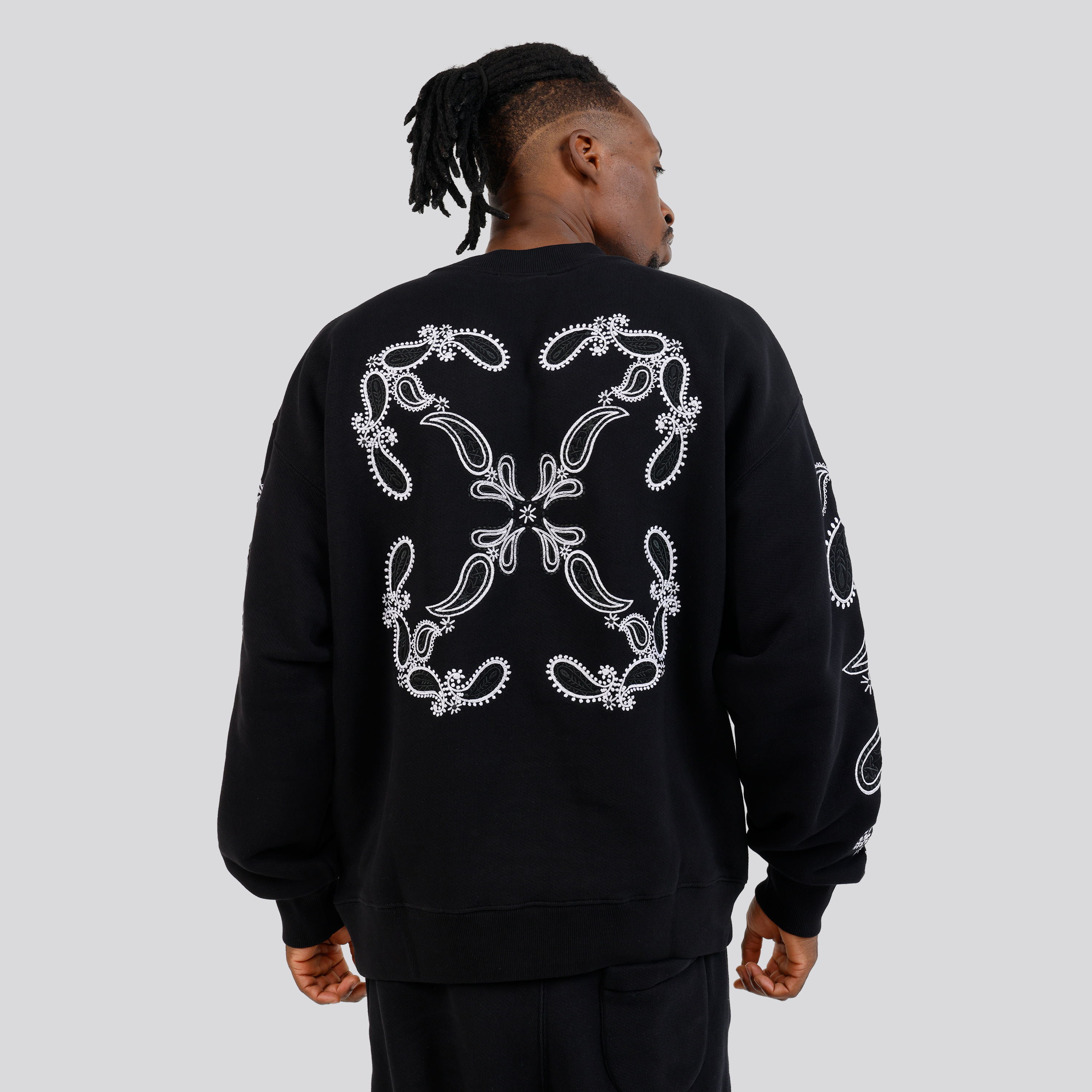 Buzo Negro Off-White Bandana