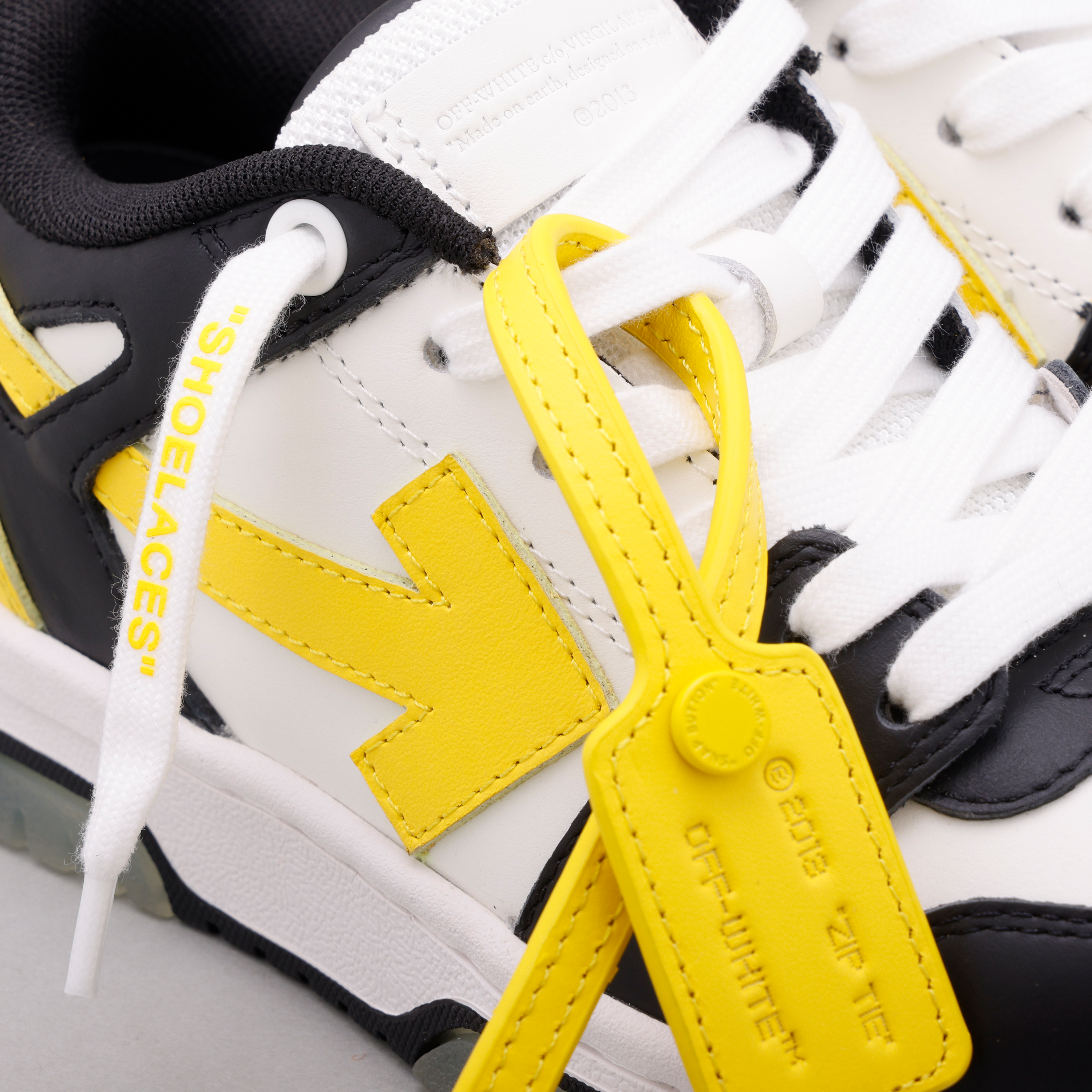 Sneakers Blanco Amarillo Off-White Kids "OOO"