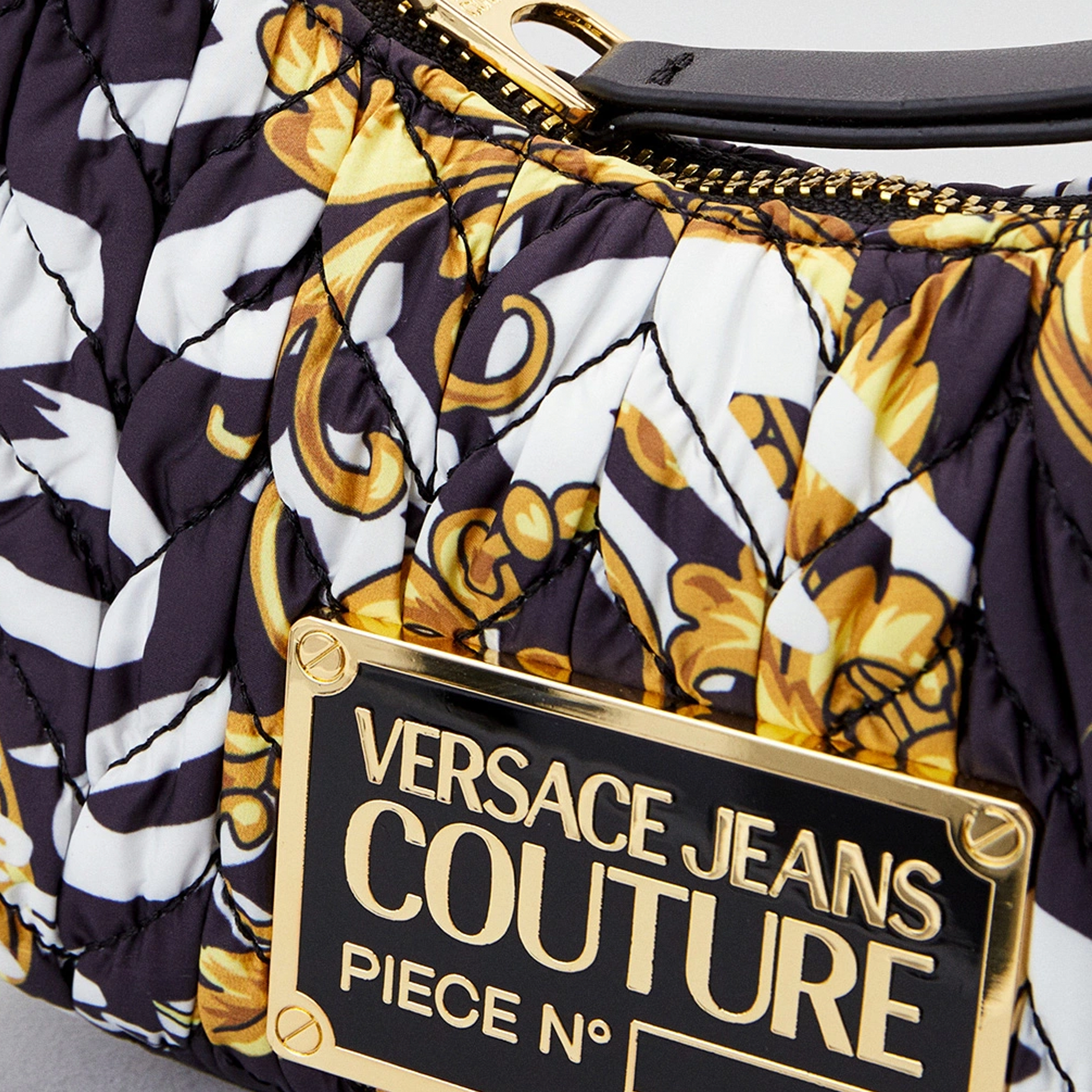 Cartera Negra Versace Jeans Couture Plaque