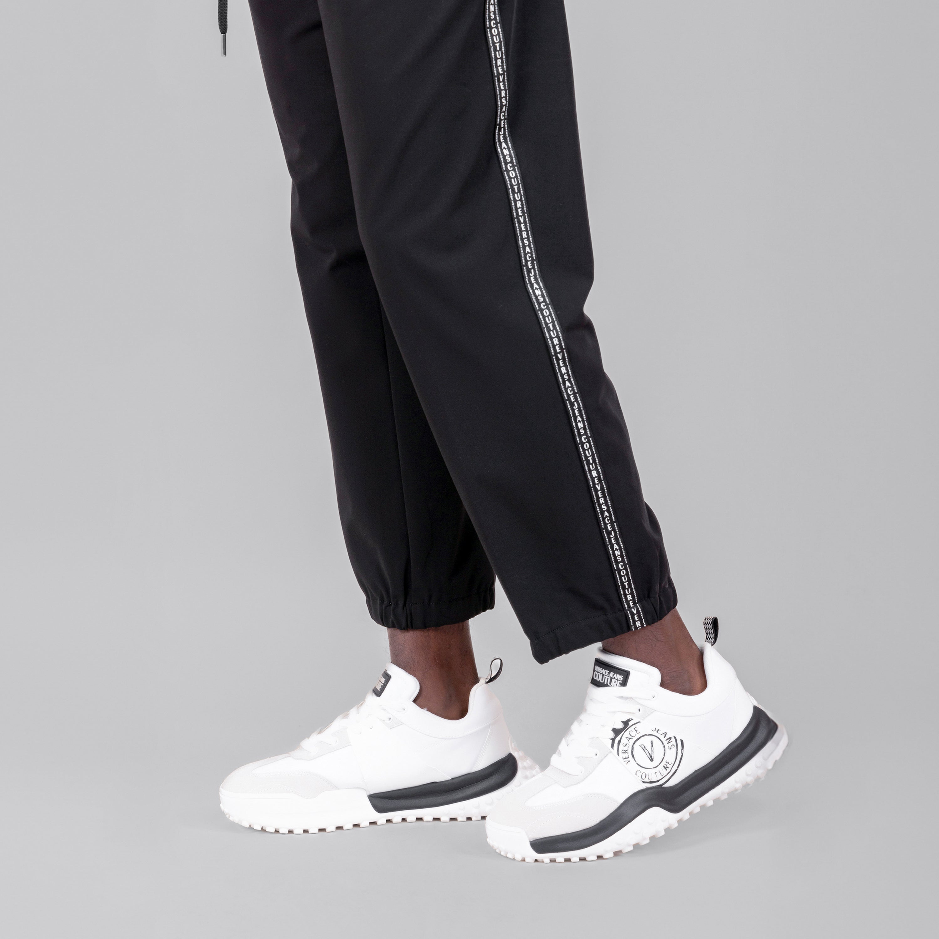 Sneakers Blanco Versace Couture V Circle Logo