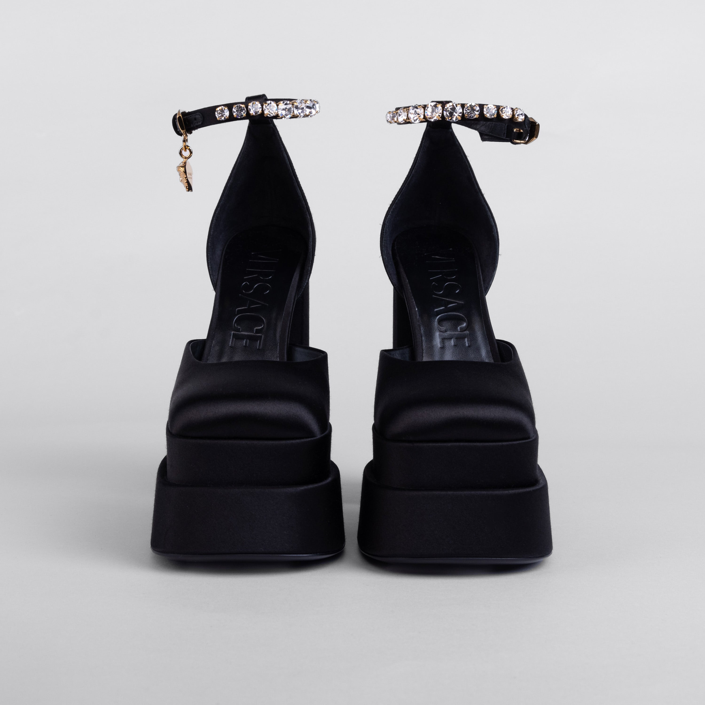 Tacones Negros Versace Medusa Aevitas / Intrico 155 mm