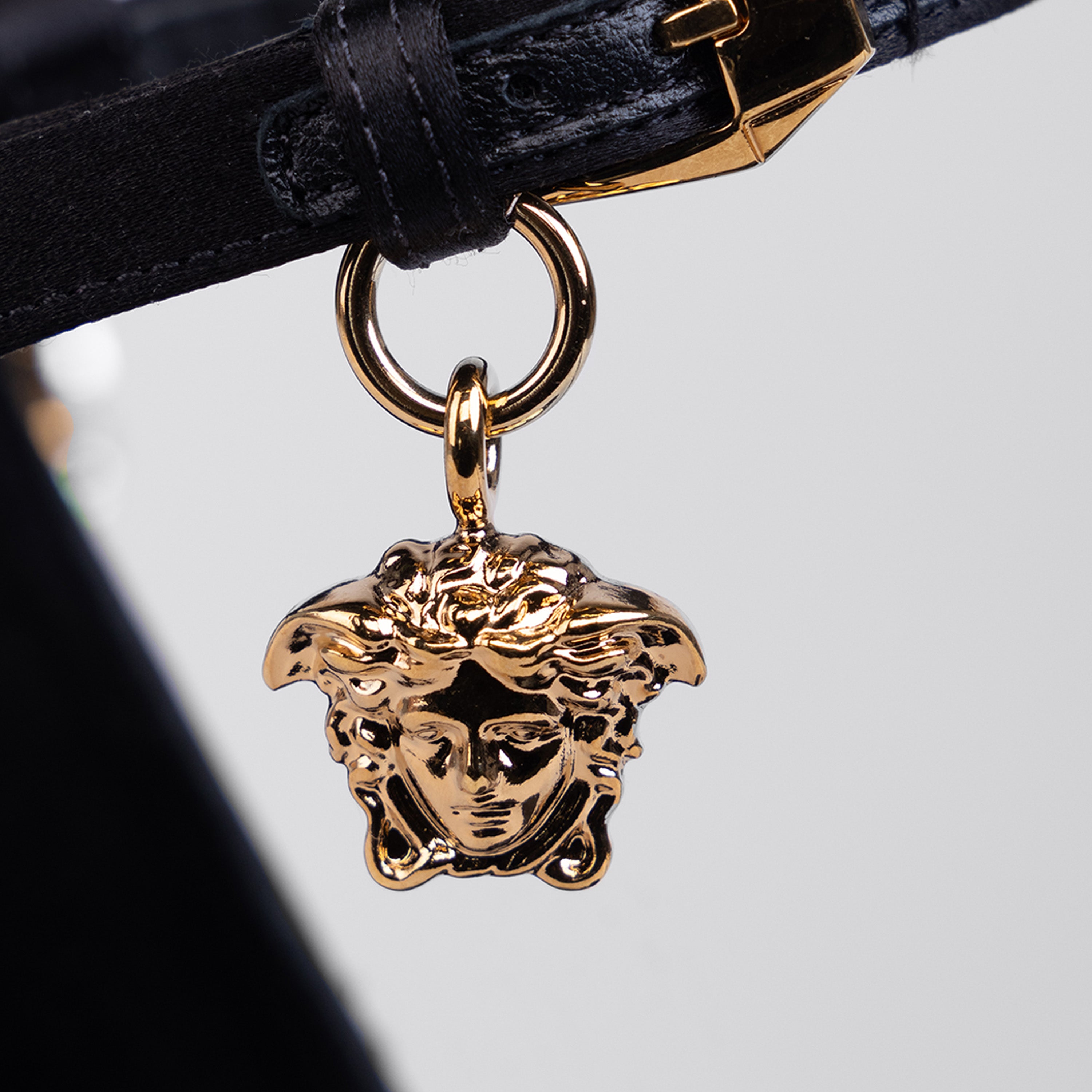 Tacones Negros Versace Medusa Aevitas / Intrico 155 mm
