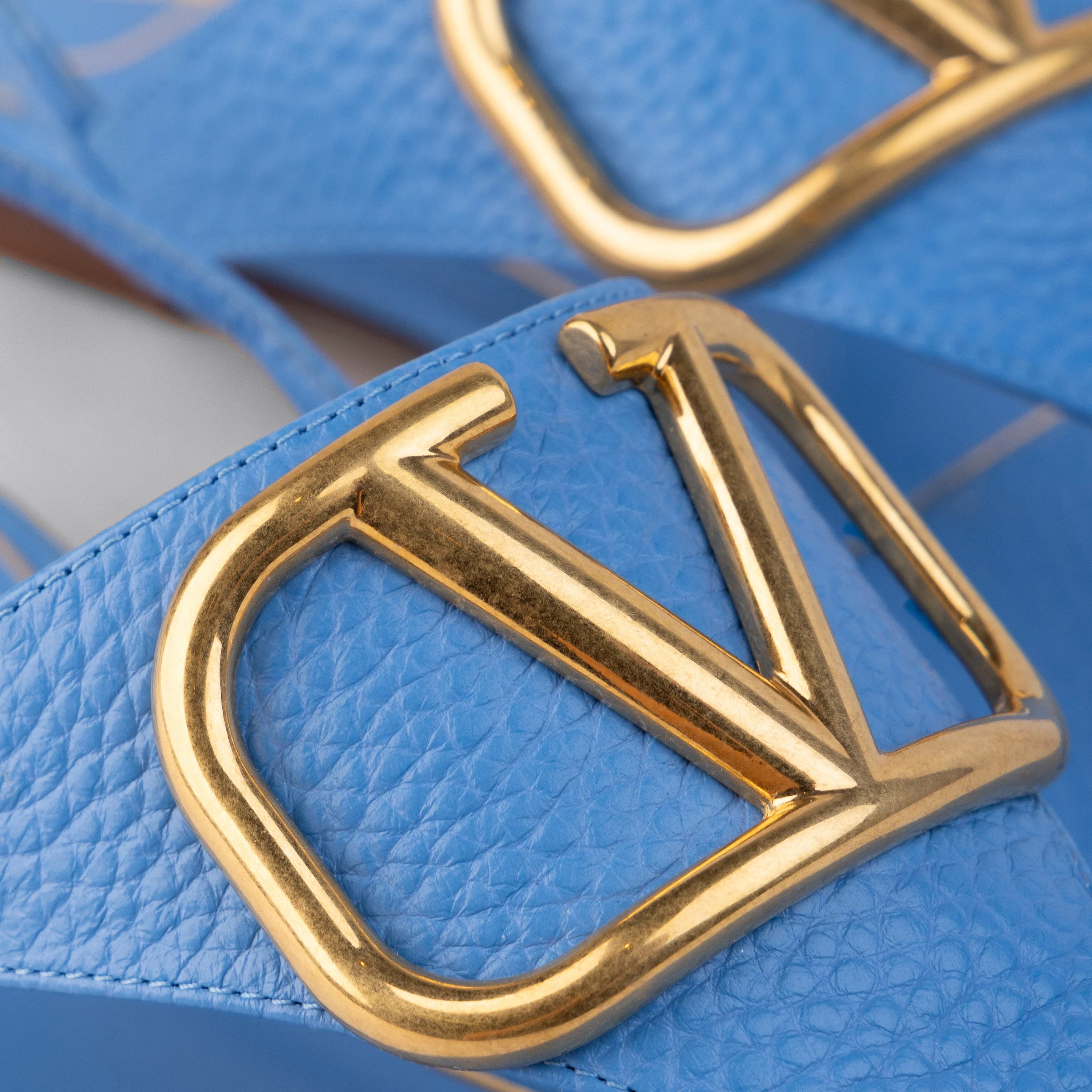 Sandalias Azul Valentino Gold Vlogo