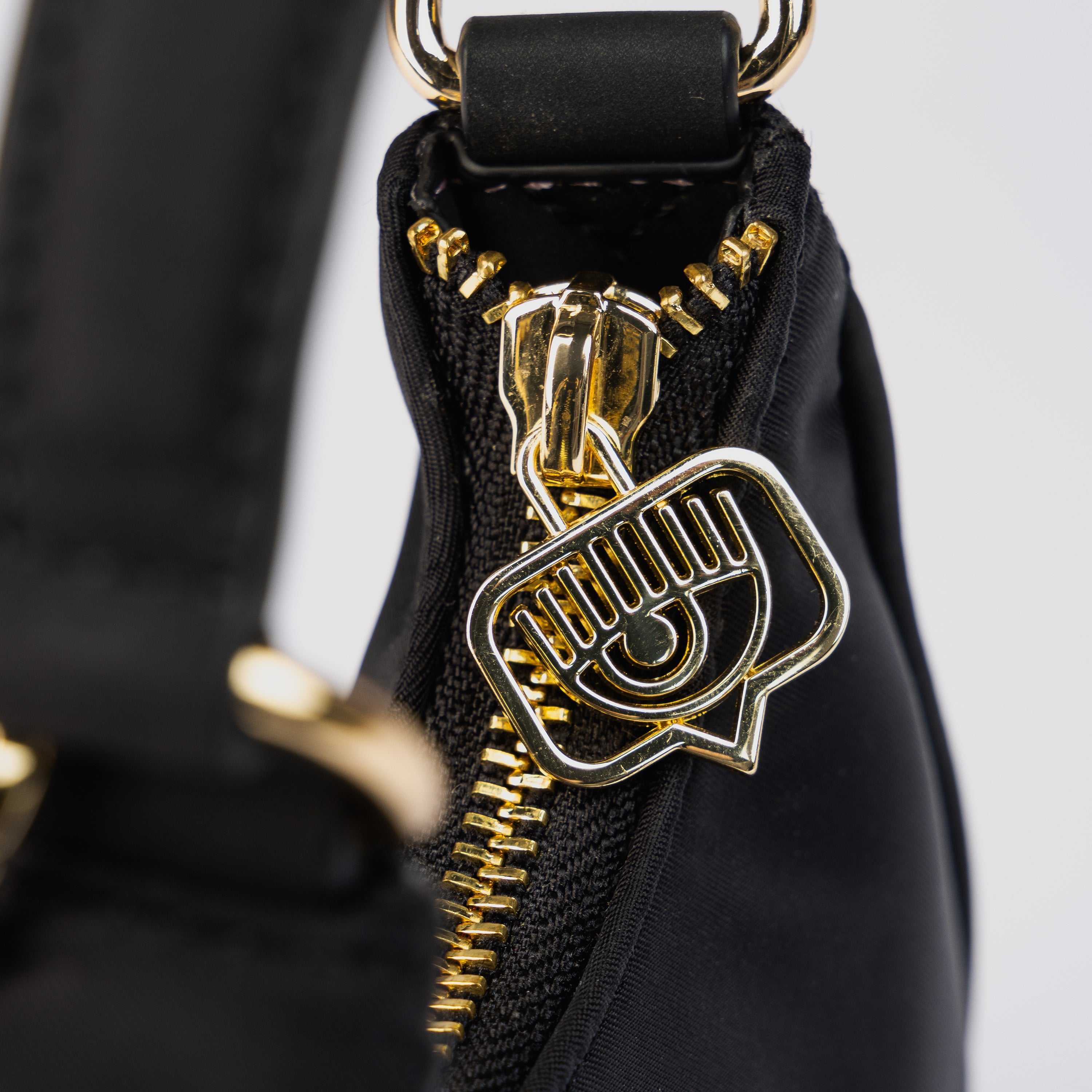 Cartera Negra Chiara Ferragni Eyelike Pocket