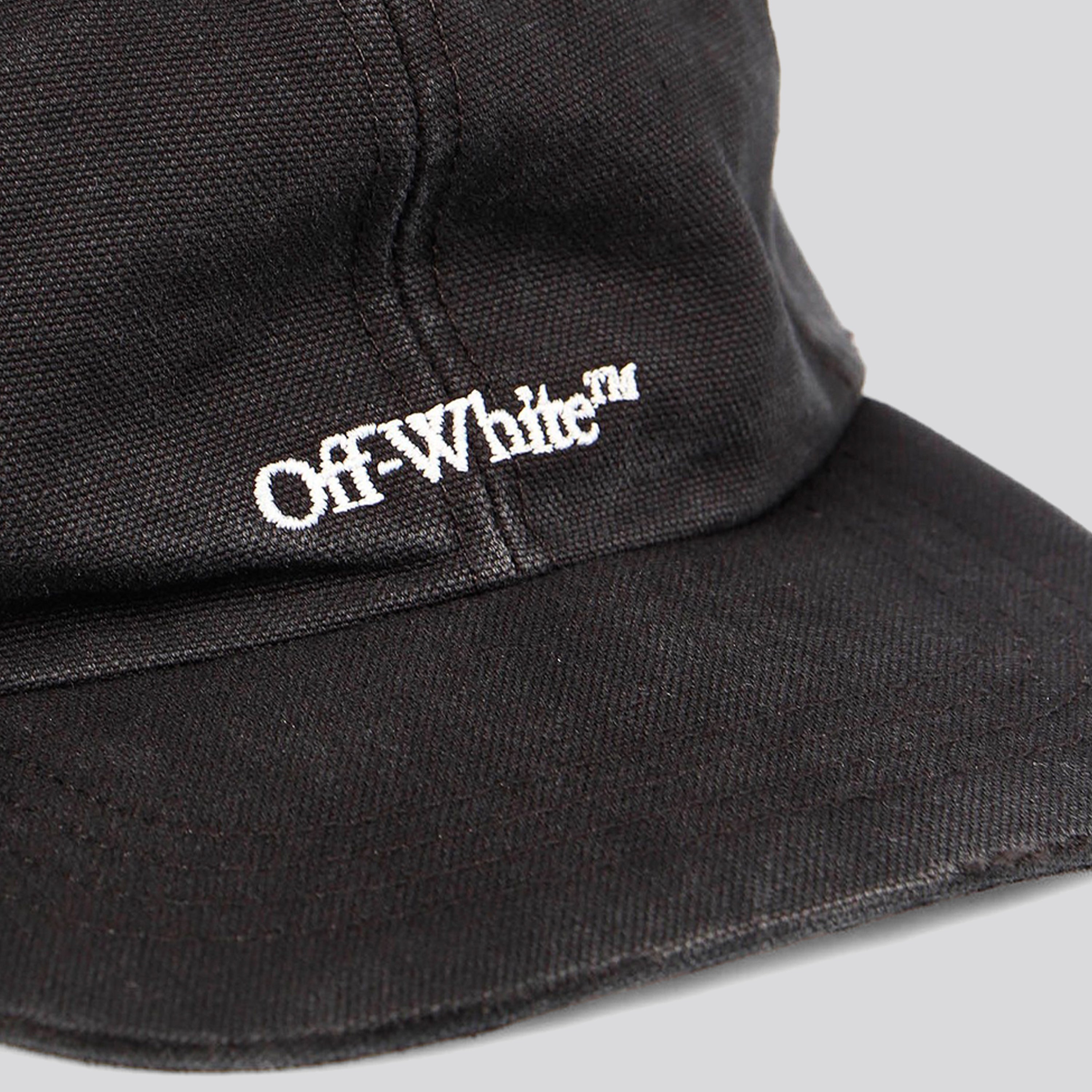 Gorra Negra Off-White Logo