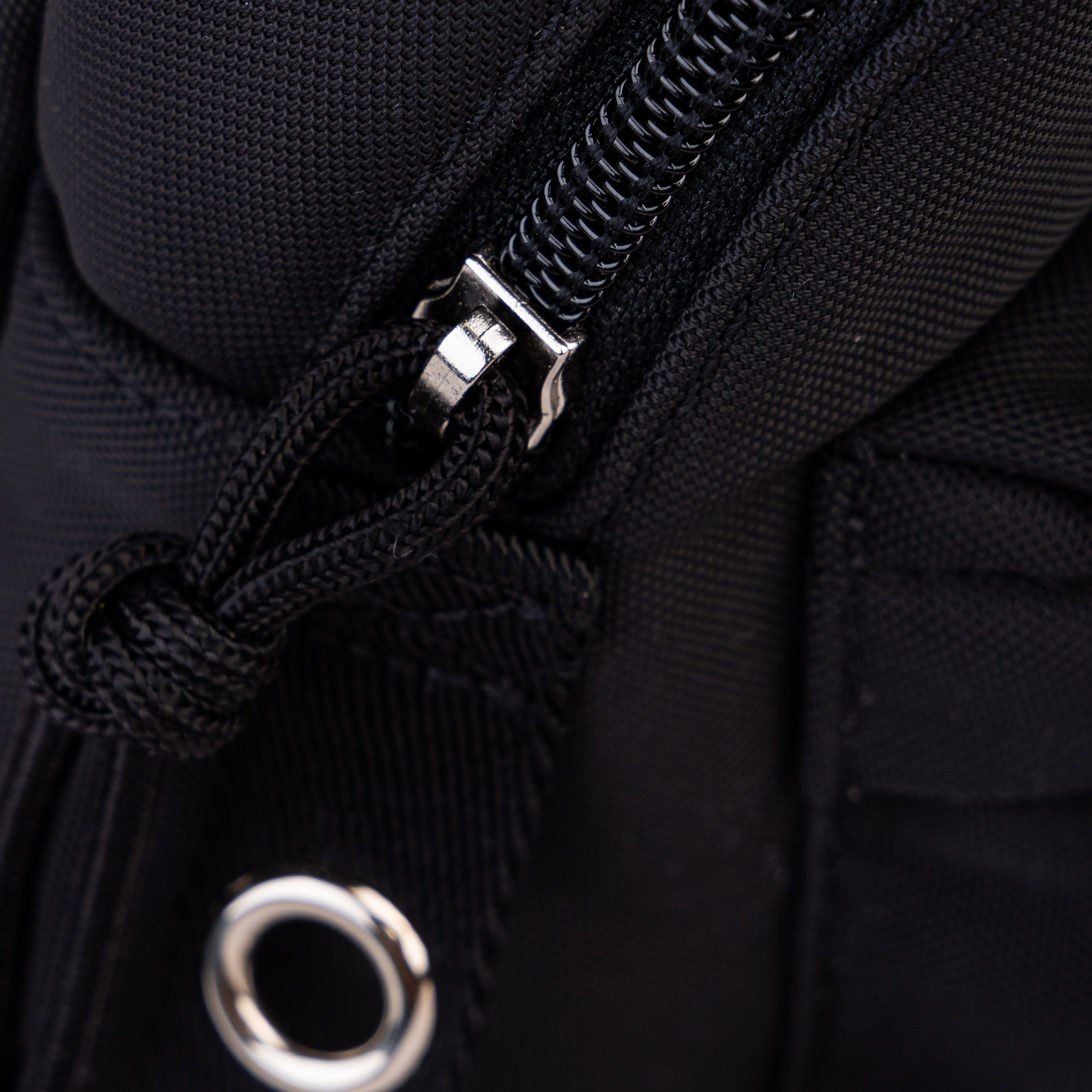 Morral Negra Valentino VLTN