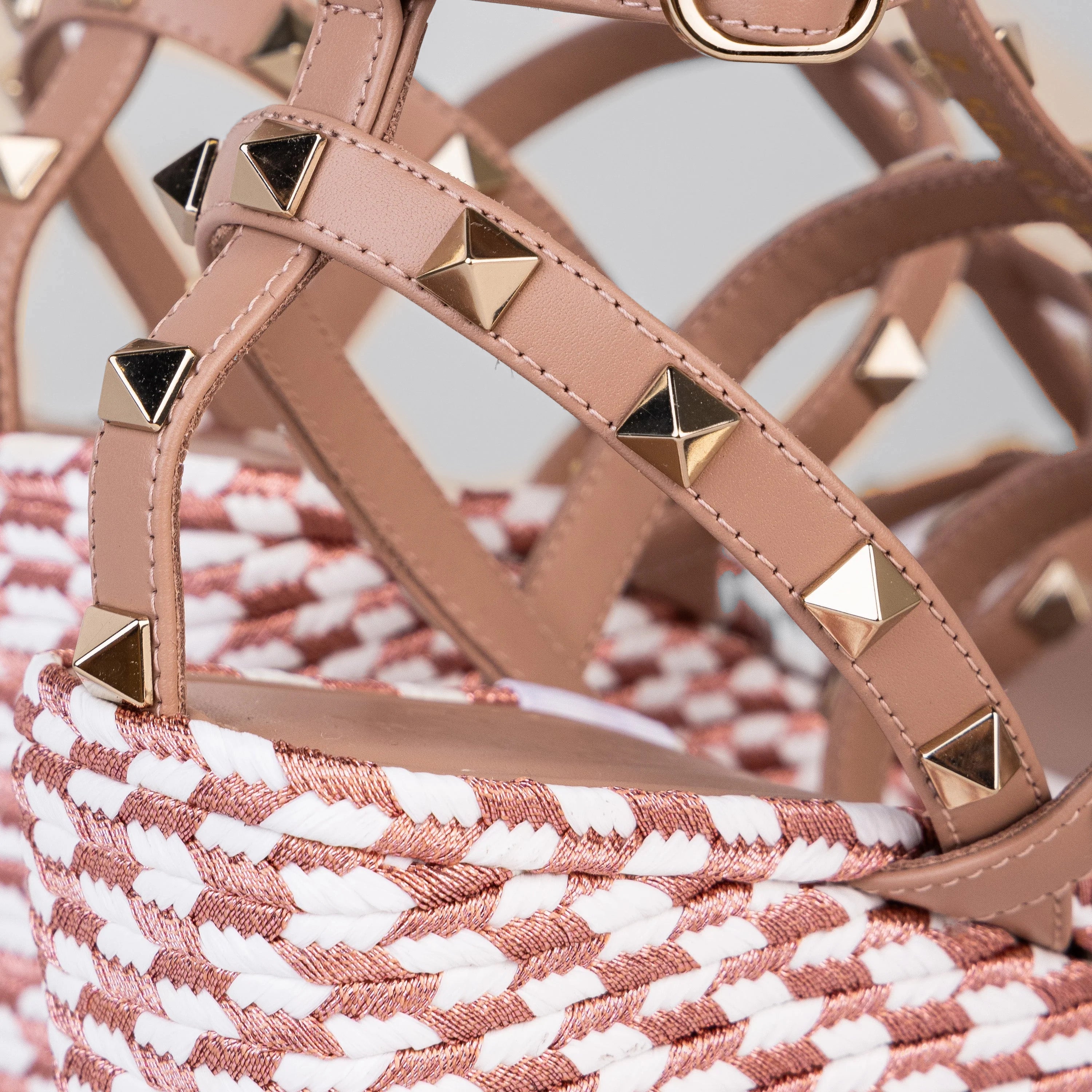 Sandalias de Plataforma Blancas Valentino Rose Cannelle Rockstud Torchon 95 mm