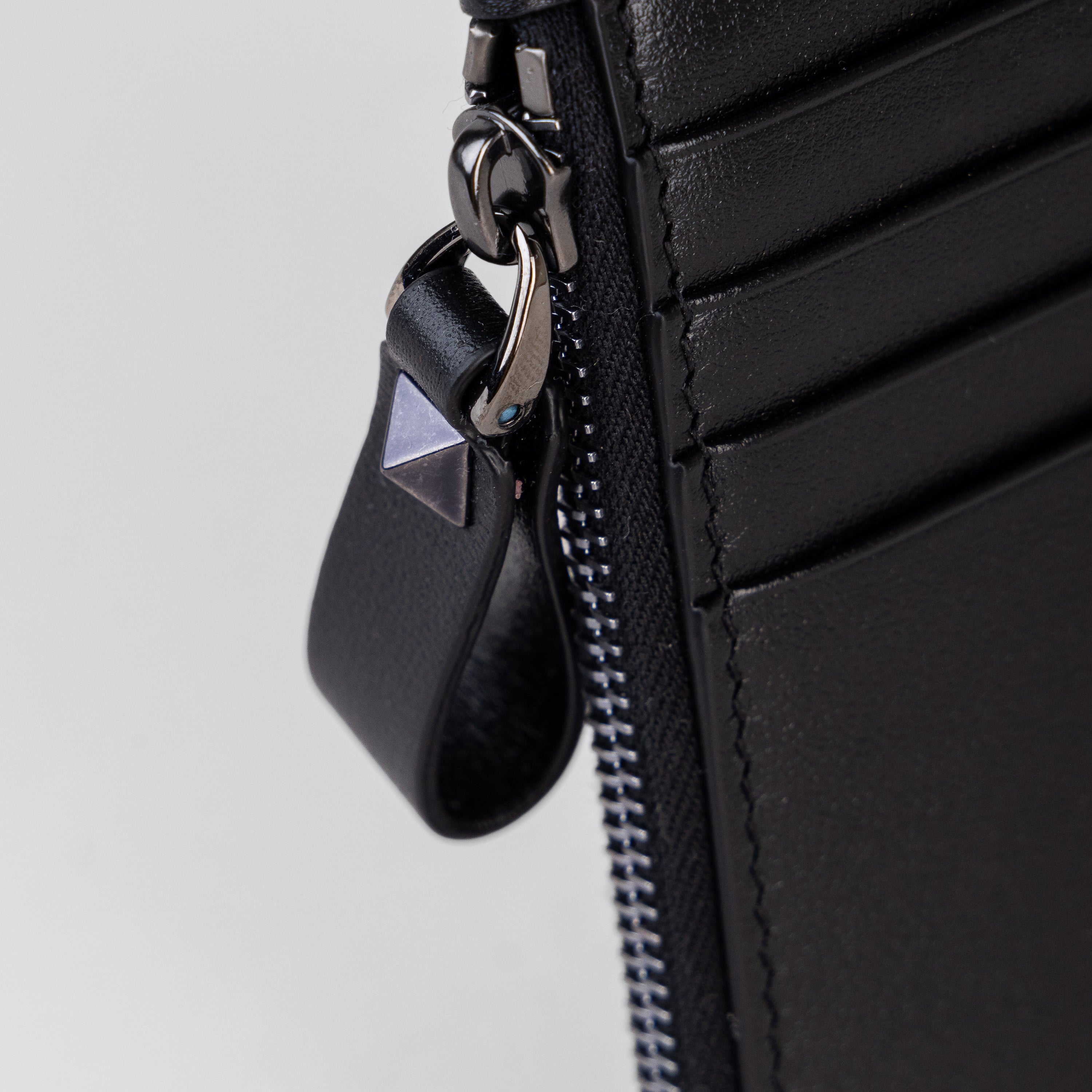 Tarjetero Negra Valentino Multirockstuds