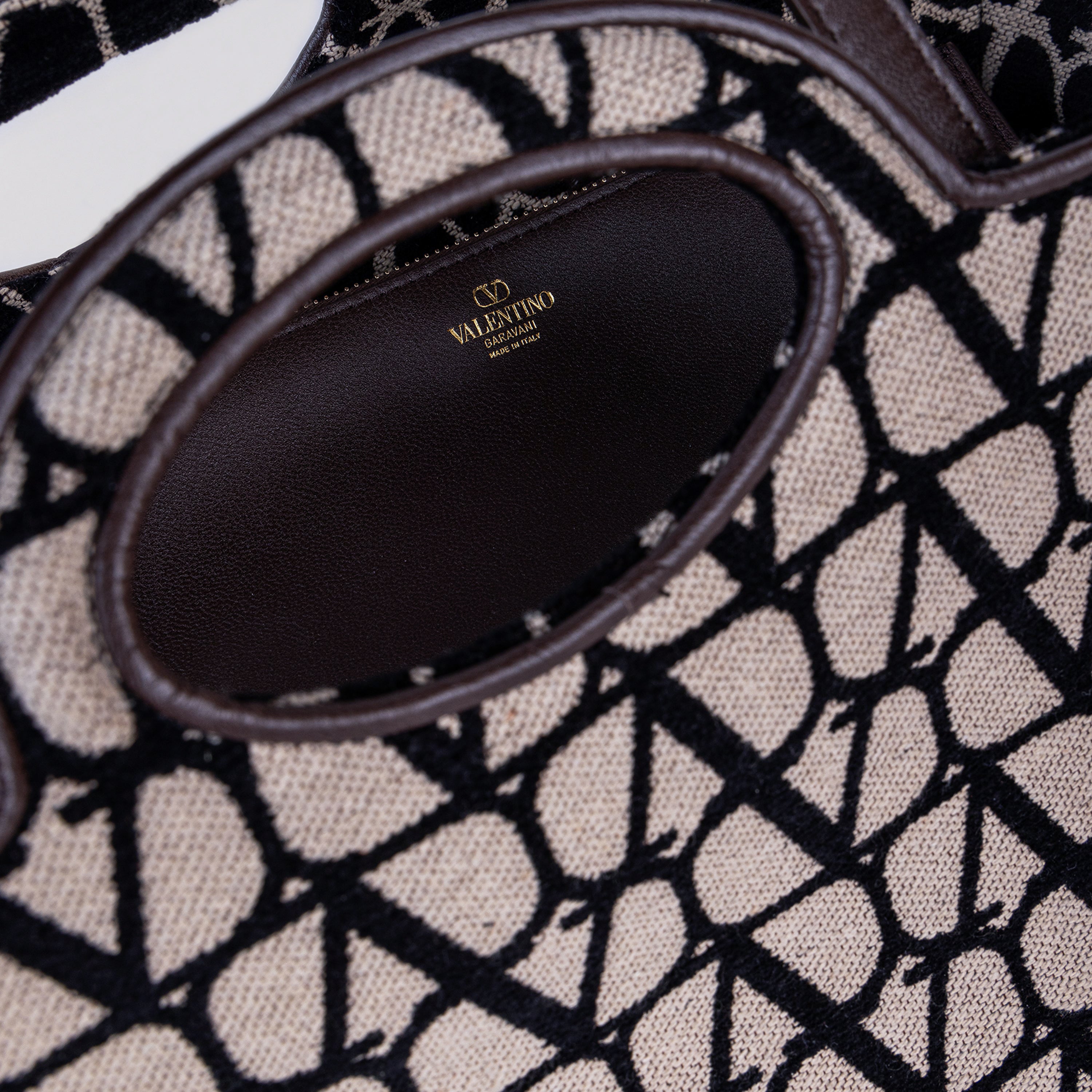 Cartera Beige Negro Valentino Iconographe