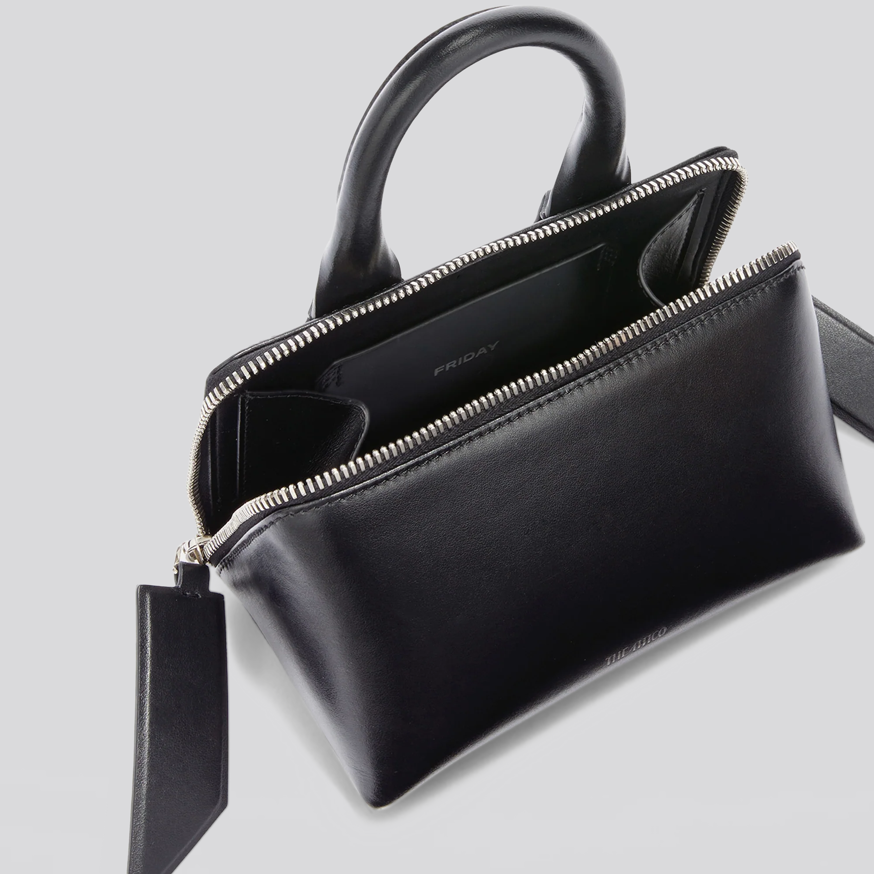 Cartera Negra The Attico Friday