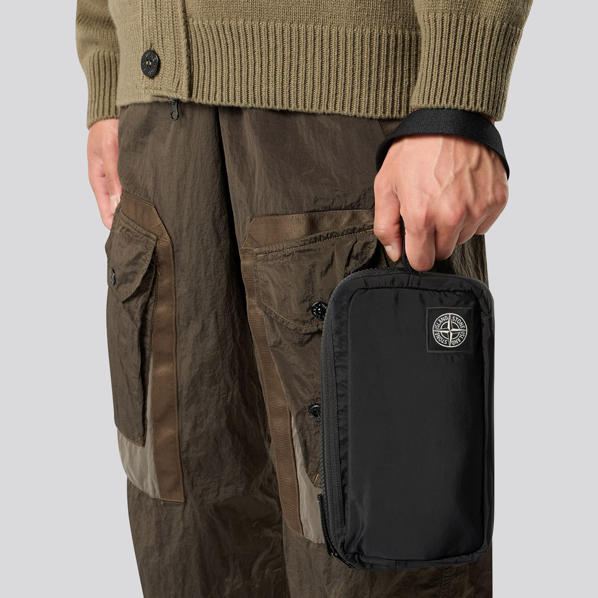 Bolso Negro Stone Island Pouch