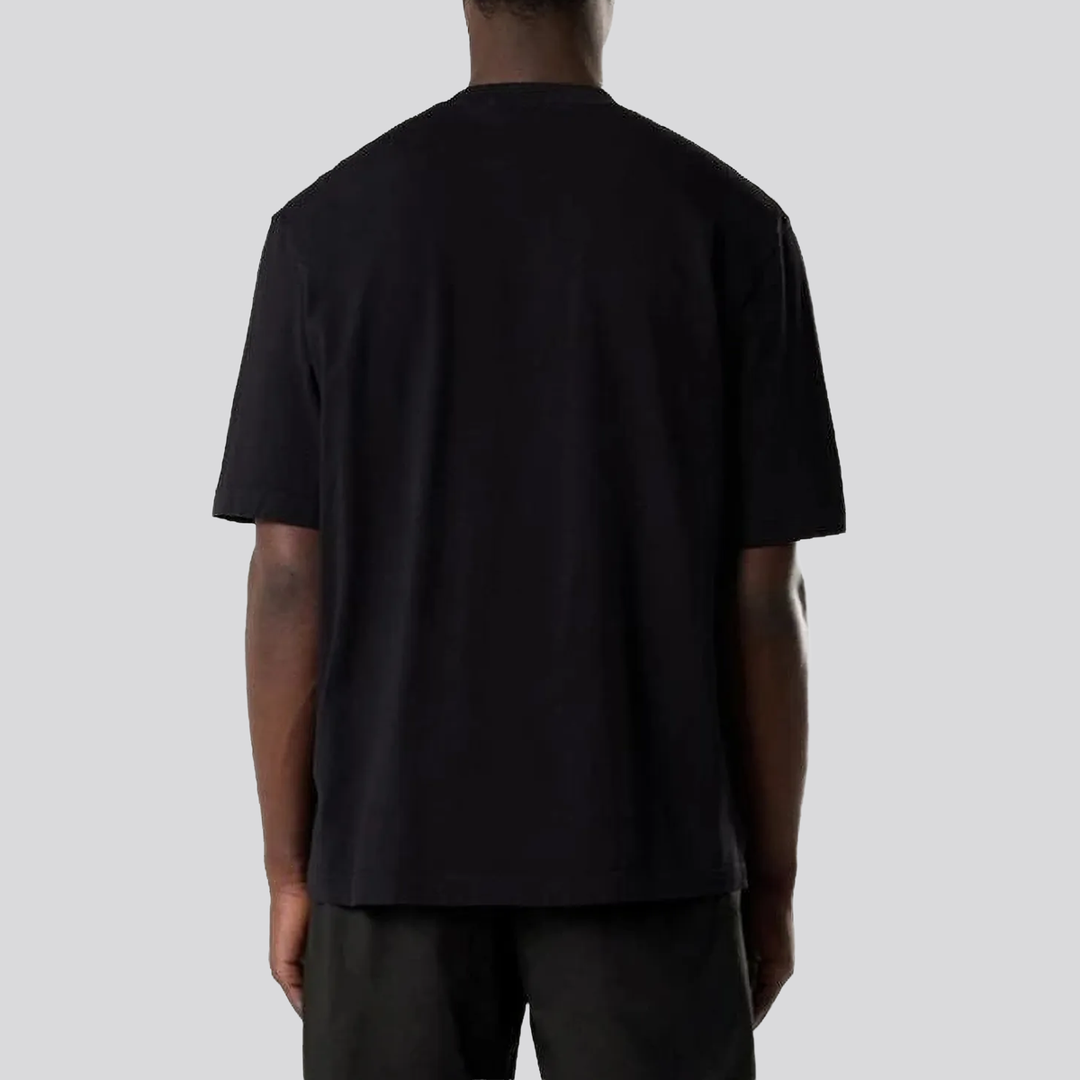 Camiseta Negra Stone Island Embroidered