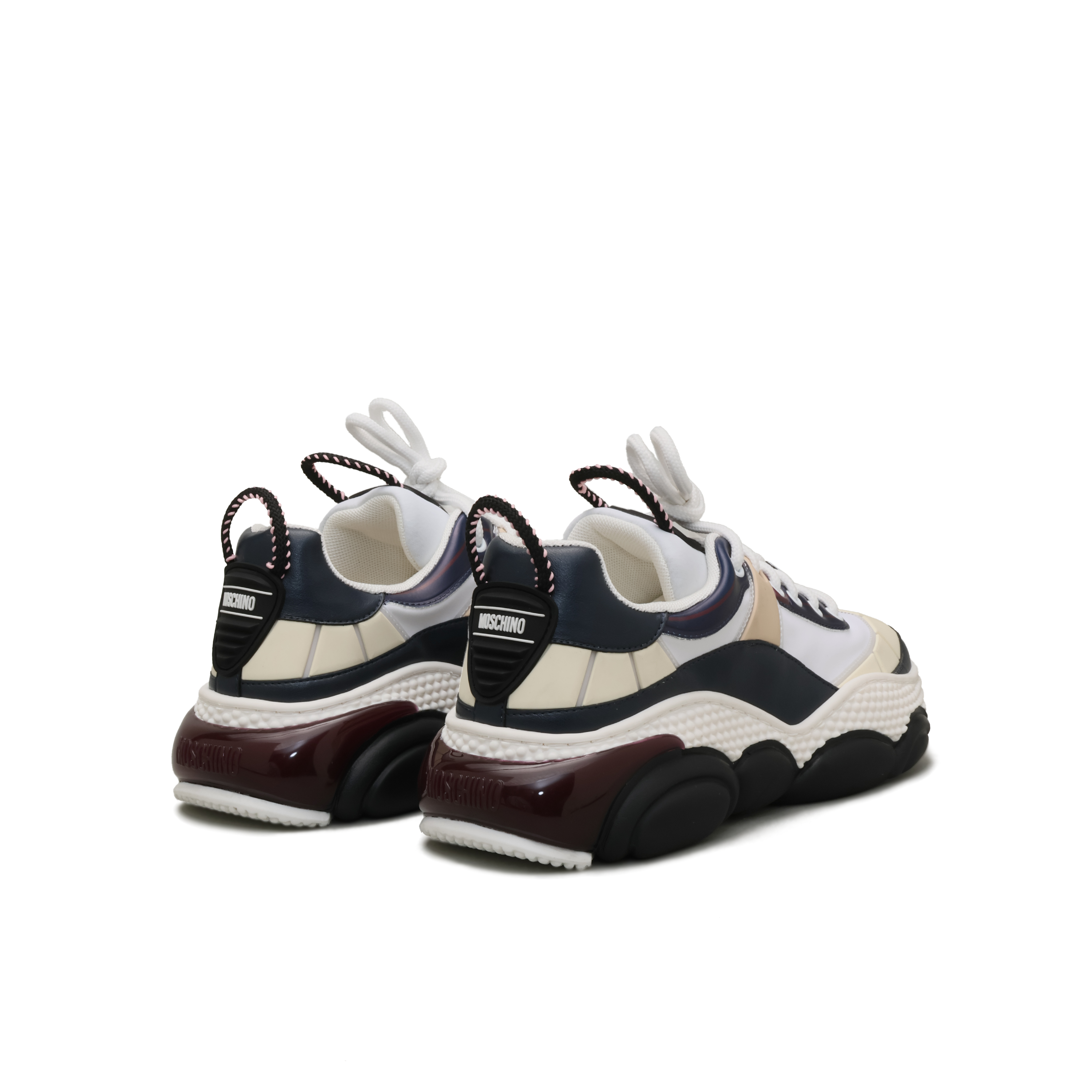 Sneakers Blancos Moschino Embossed