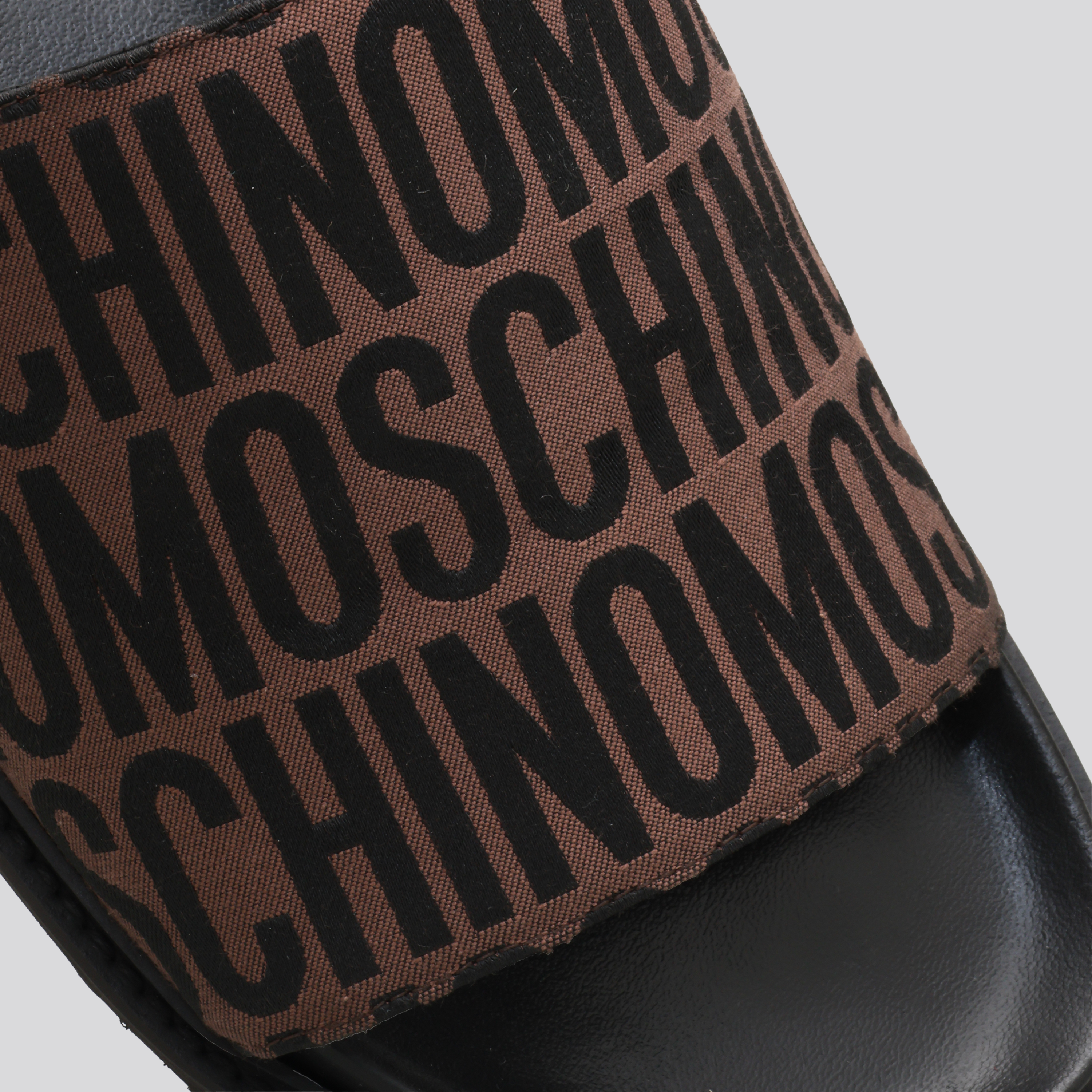 Sandalias Café Moschino Monogram