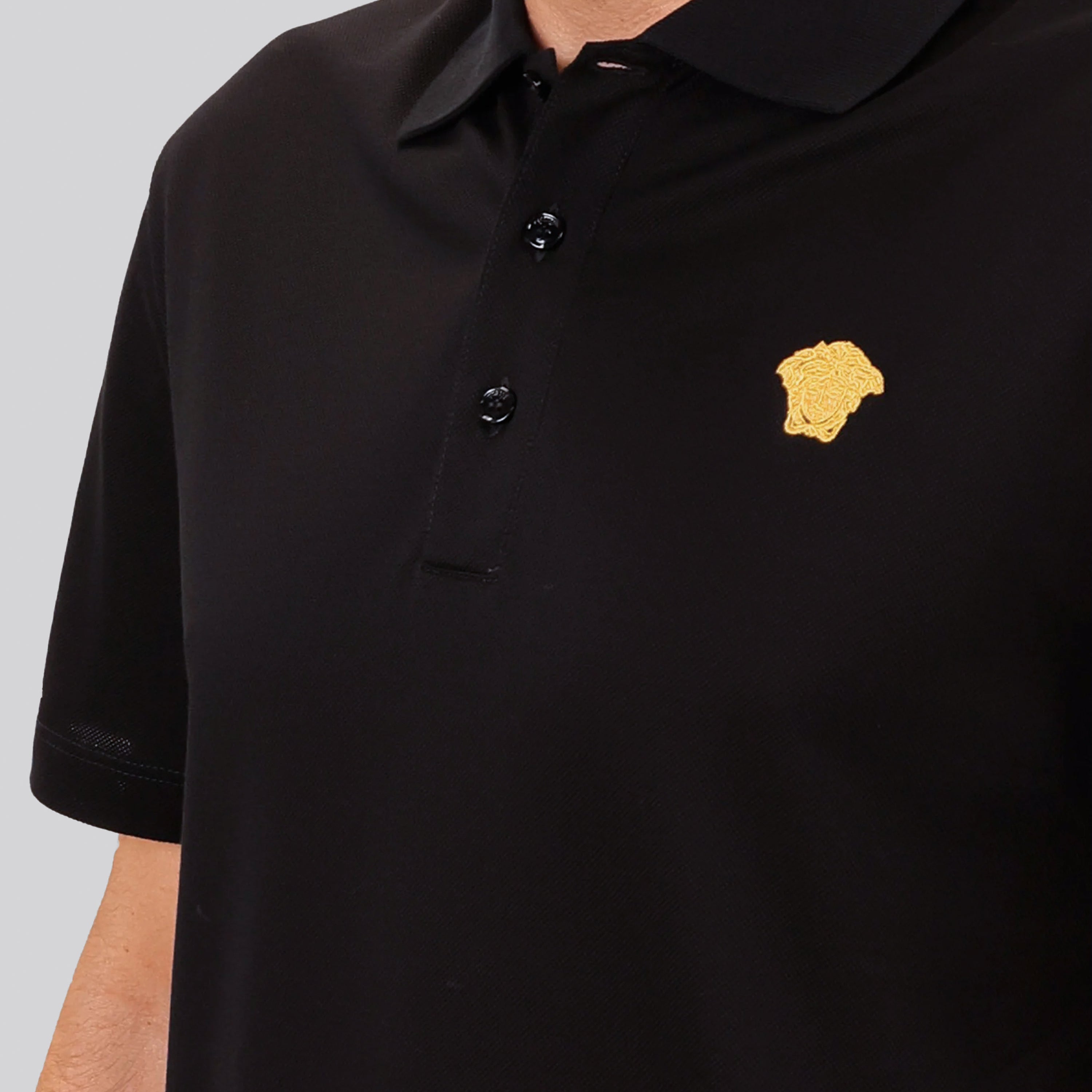 Camiseta Tipo Polo Negra Versace Medusa