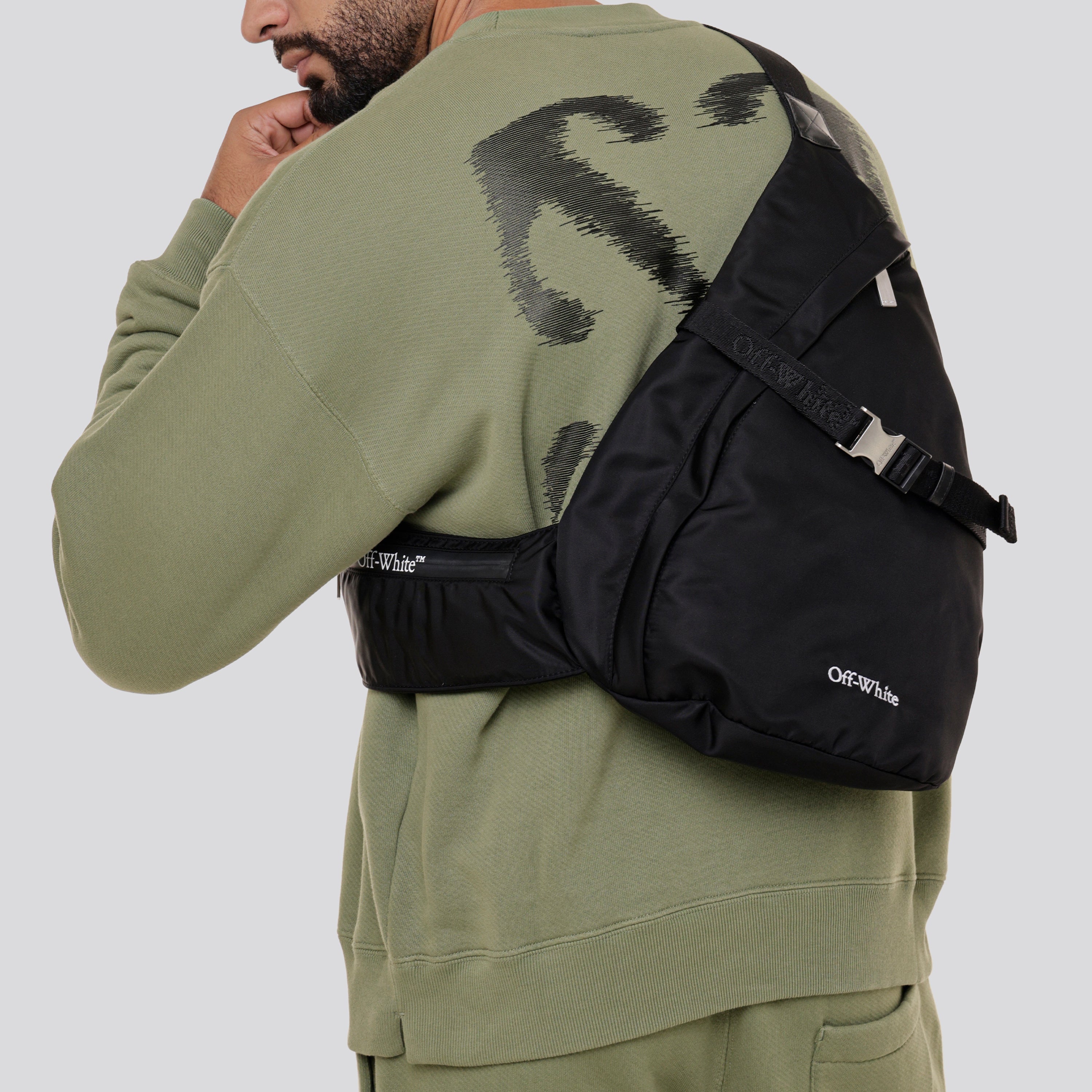 Bolso Negro Off-White Outdoor Nylon