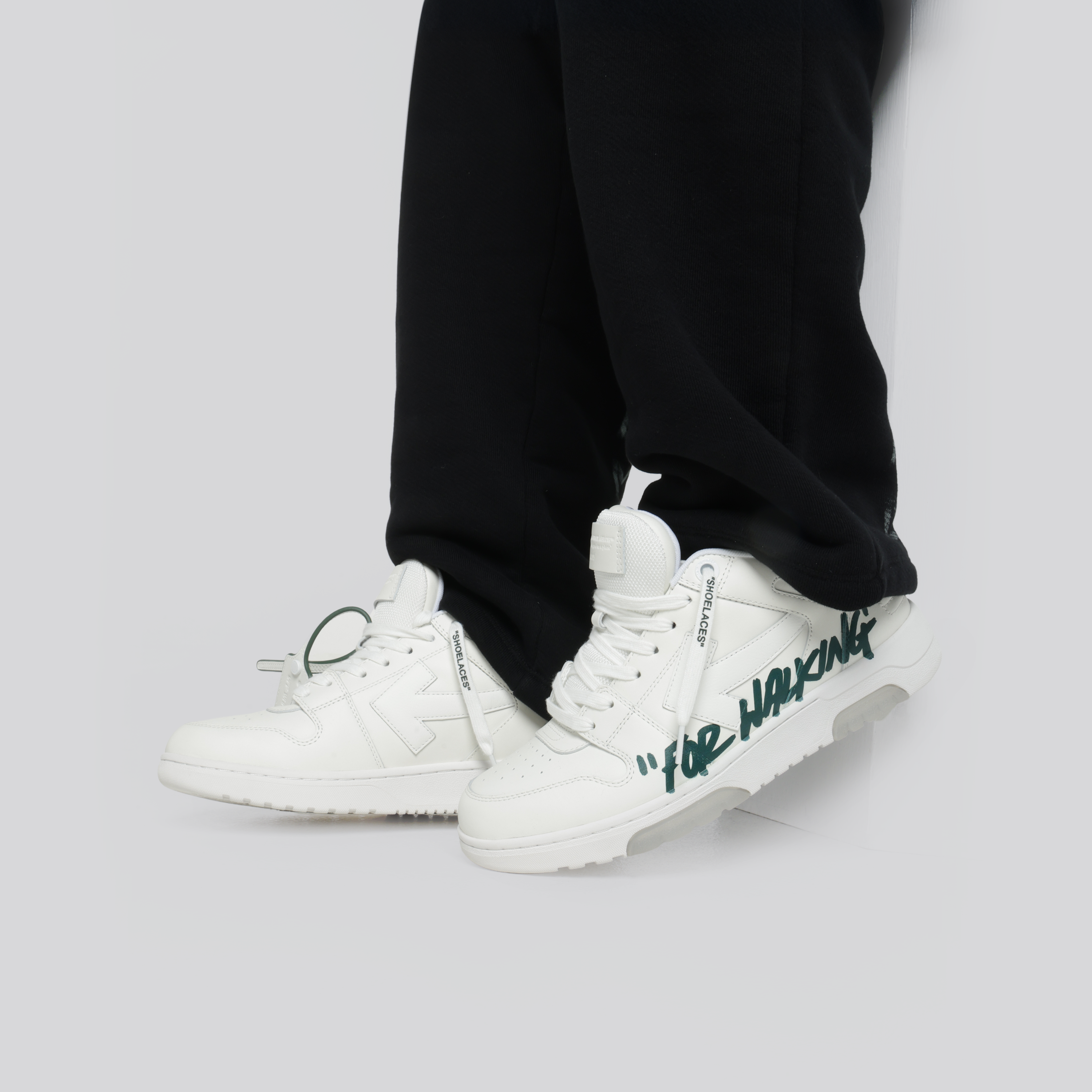 Sneakers Blancos Verdes Off White OOO For Walking