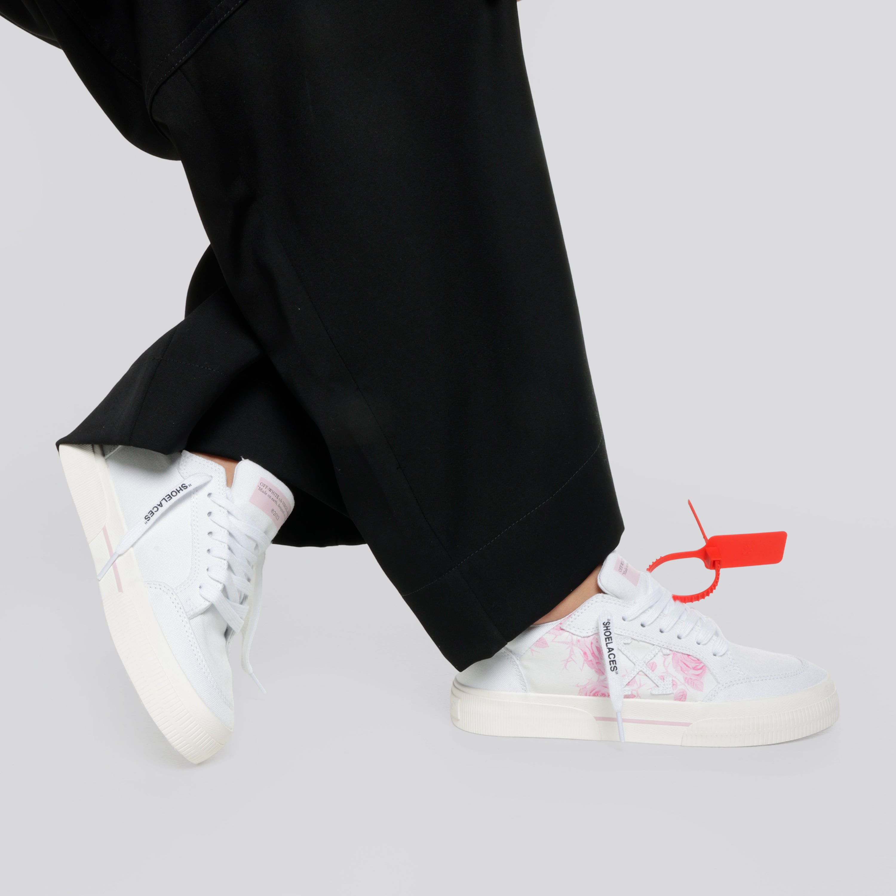 Sneakers Blancos Off-White Vulcanized Animation