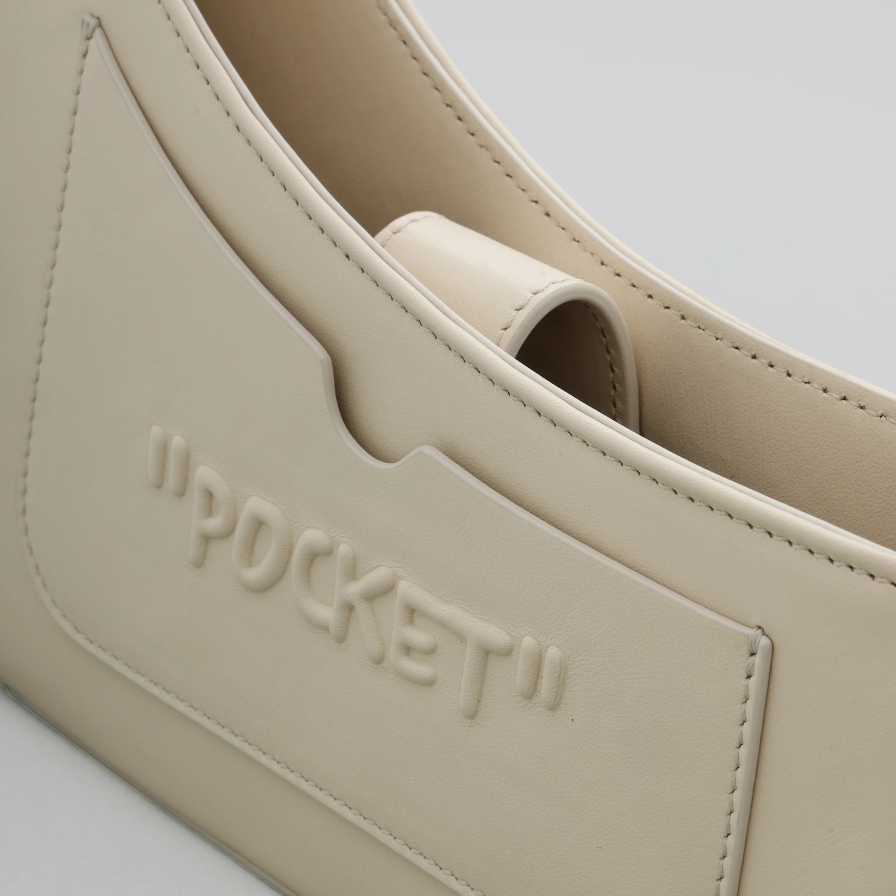 Cartera Beige Off-White Jitney Shoulder Quote 3D