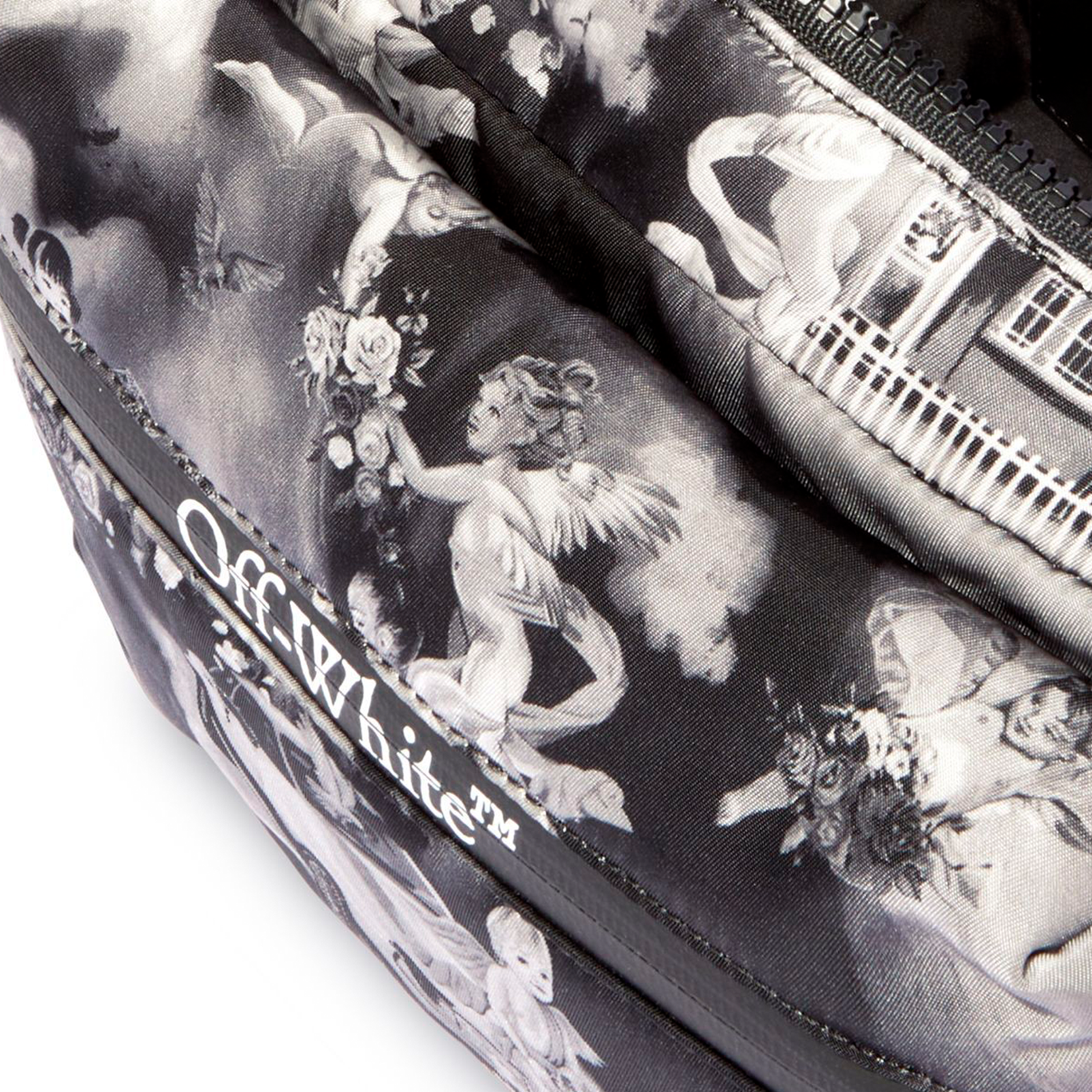 Bolso Negro Off-White Outdoor Camera Fresco Print
