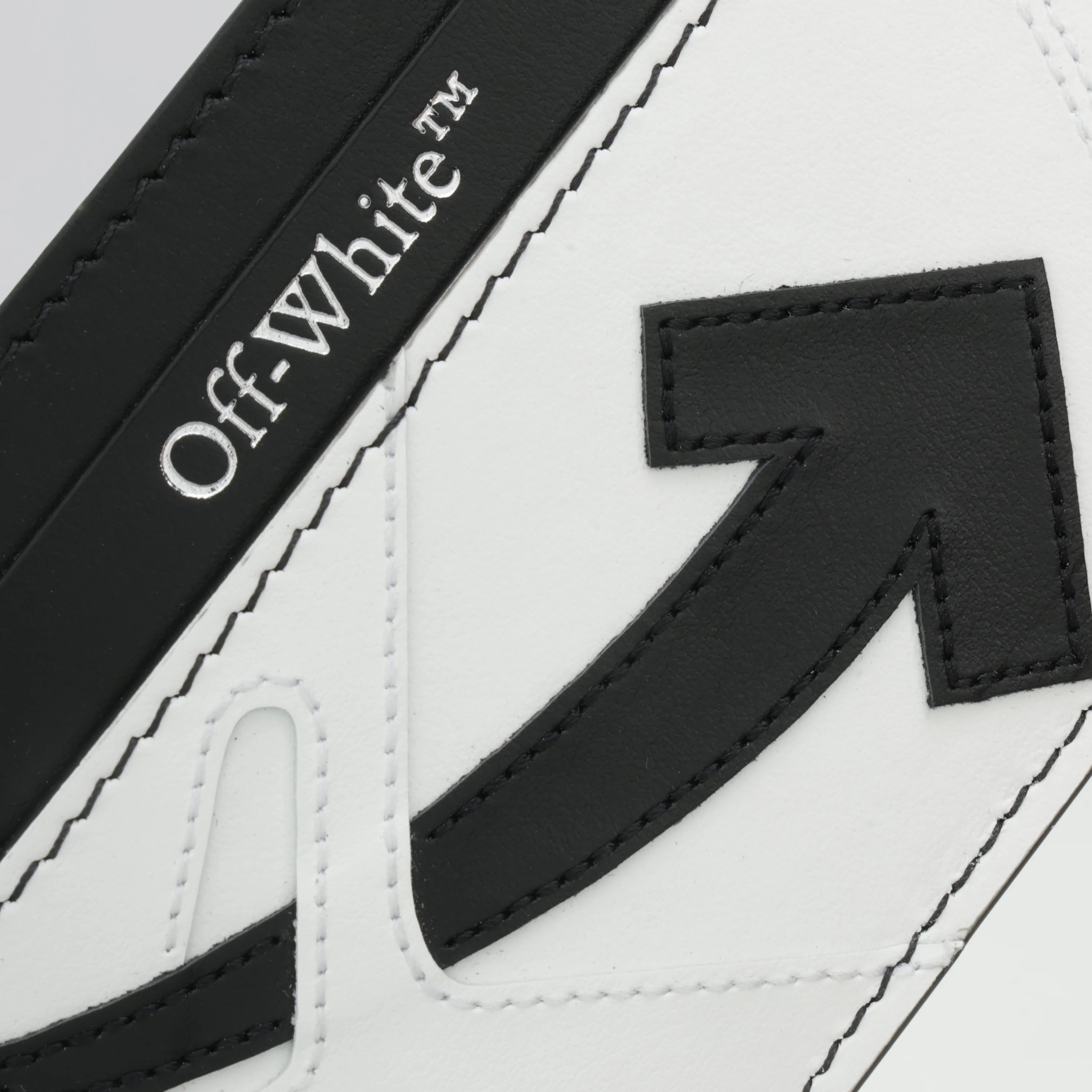 Billetera Negra Off-White OOO