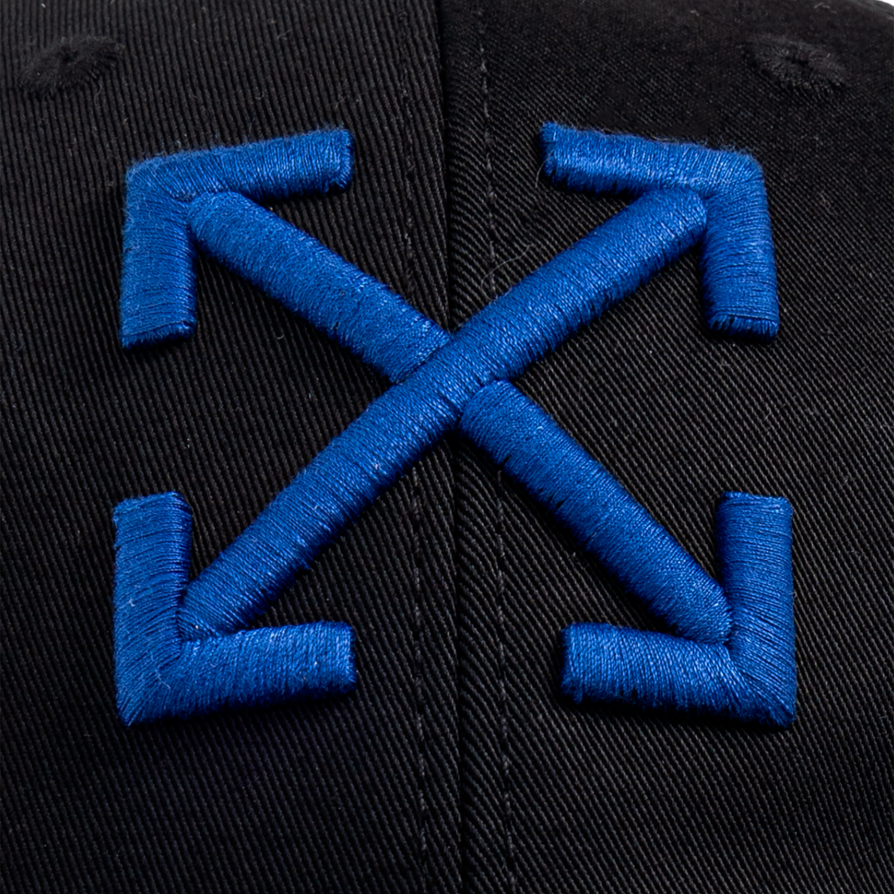 Gorra Negra Off-White Arrow