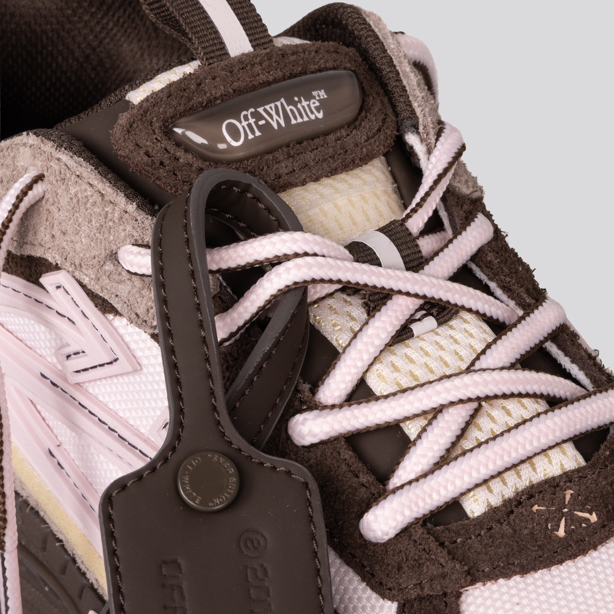 Sneakers Cafés Off-White Be Right Back