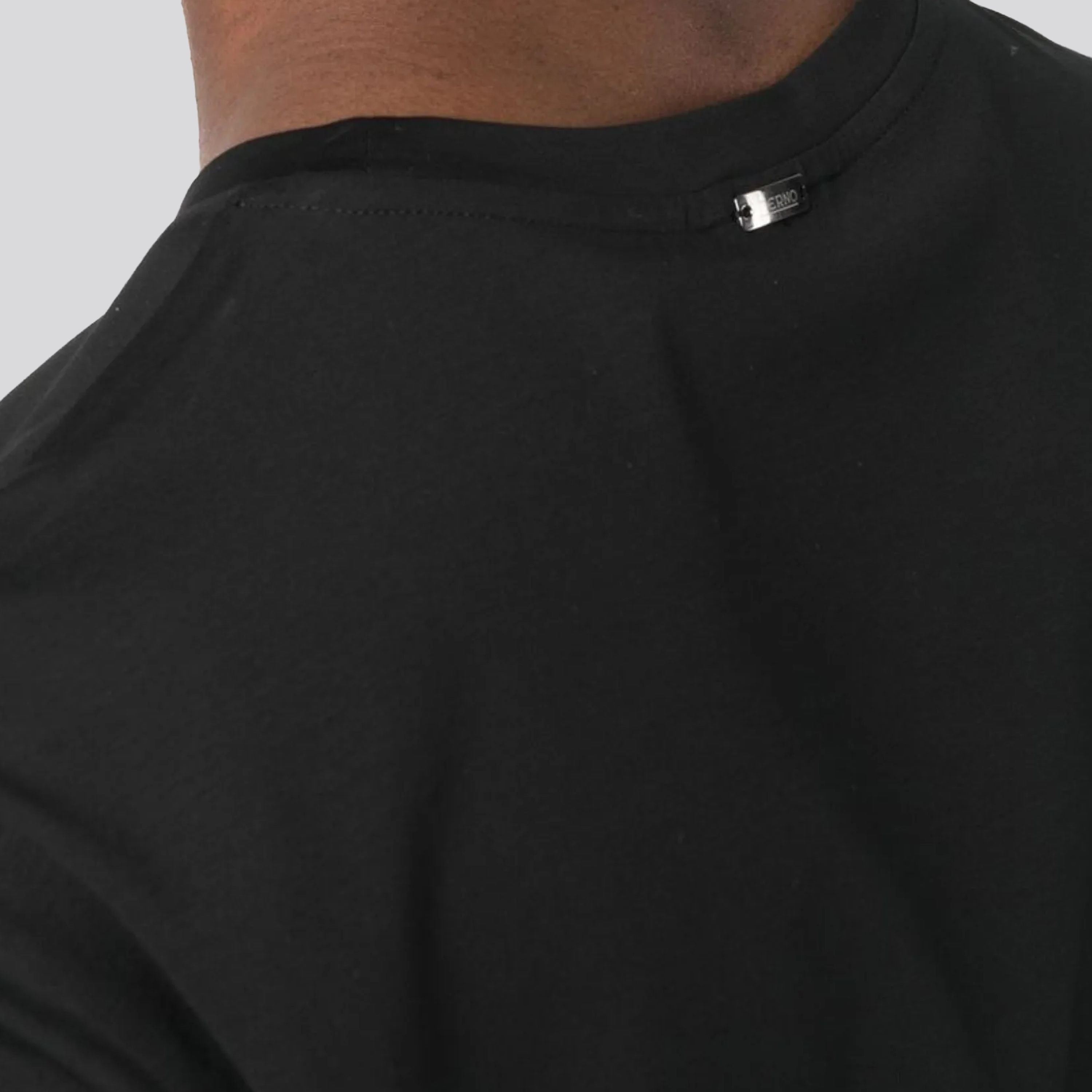 Camiseta Negra Herno Plaque