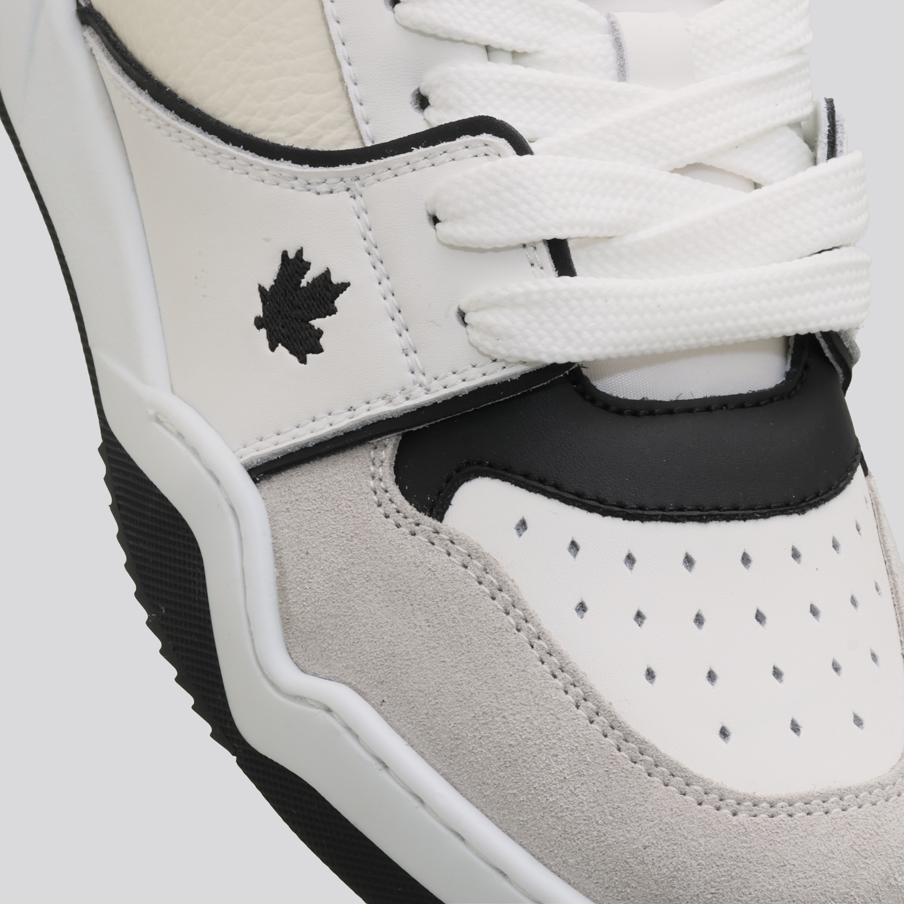 Sneakers Blancos Negro Dsquared2 Spiker