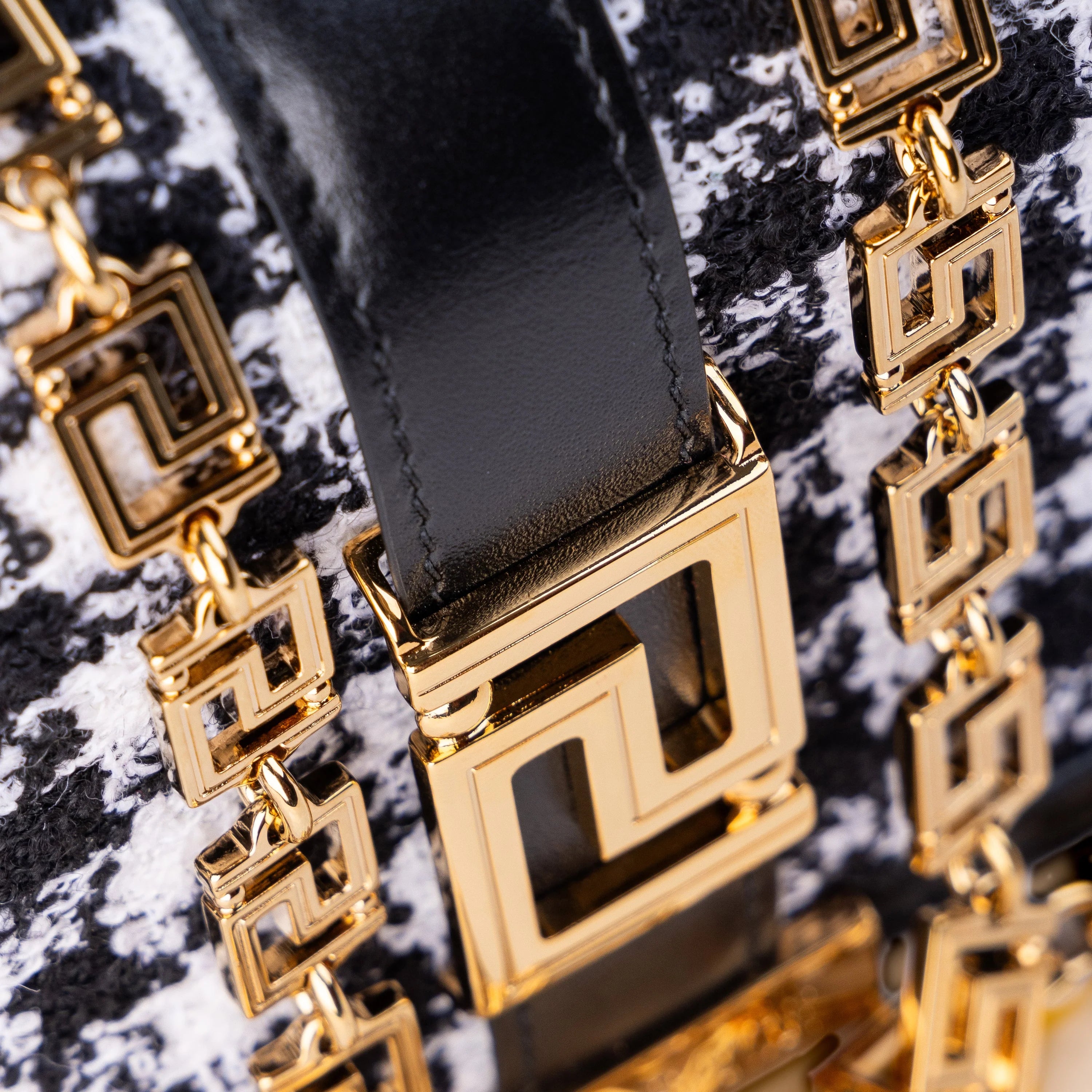 Cartera Negra Versace