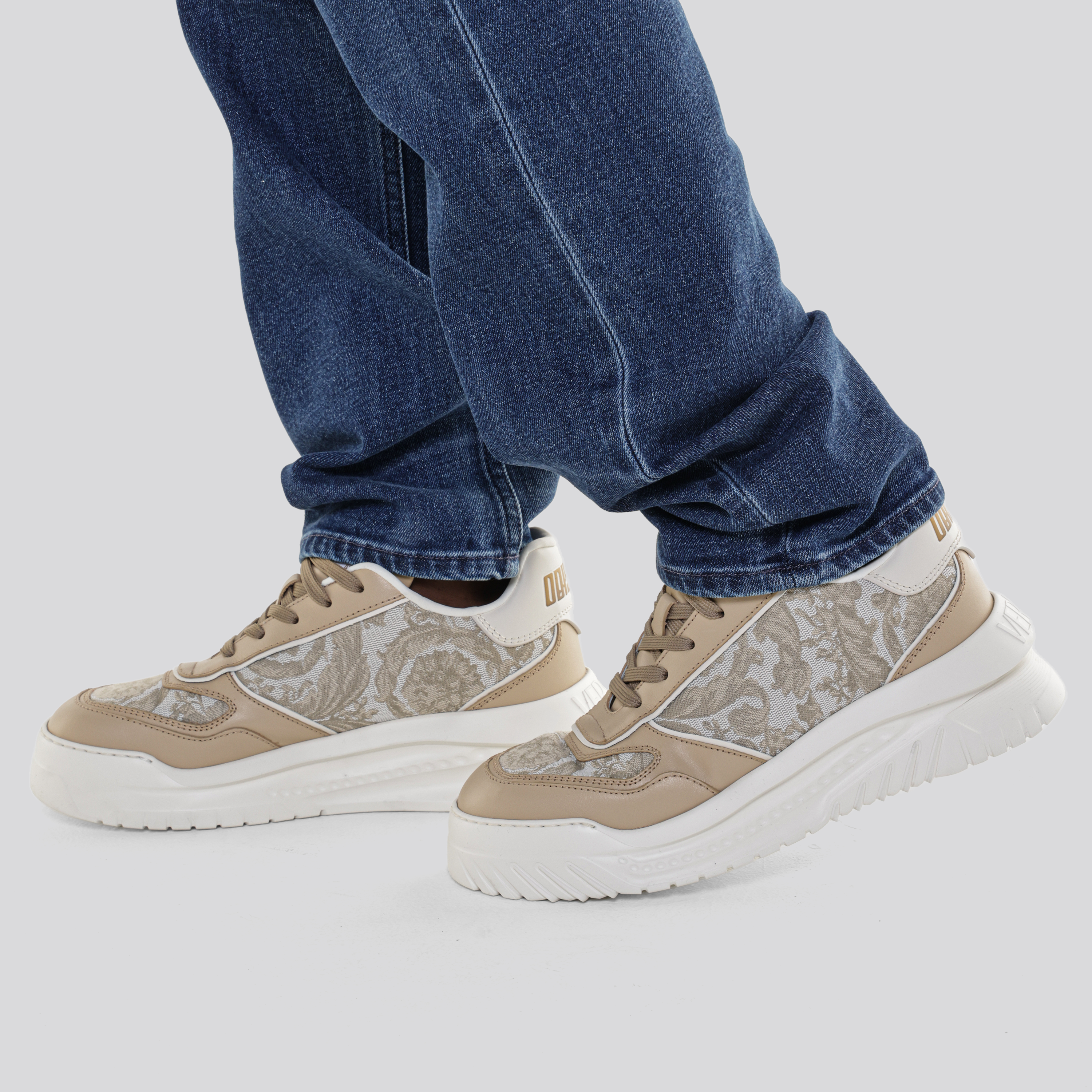 Sneakers Beige Versace Odissea