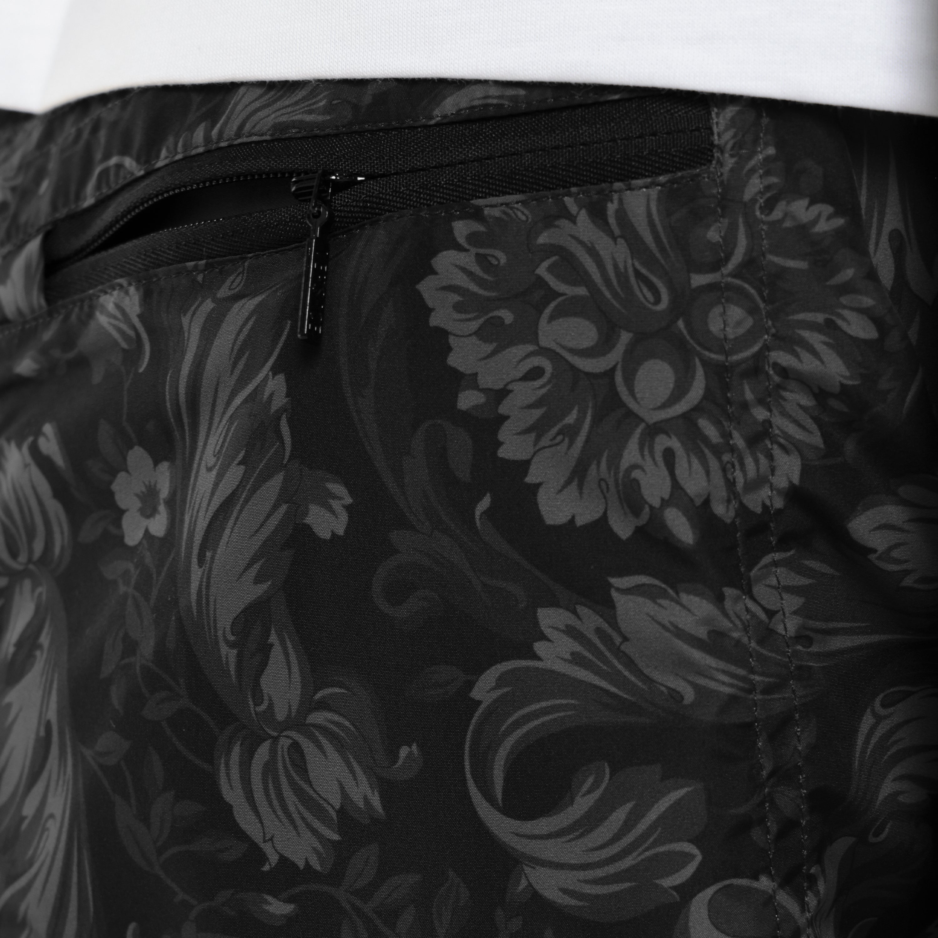 Pantaloneta Verde Versace Greca