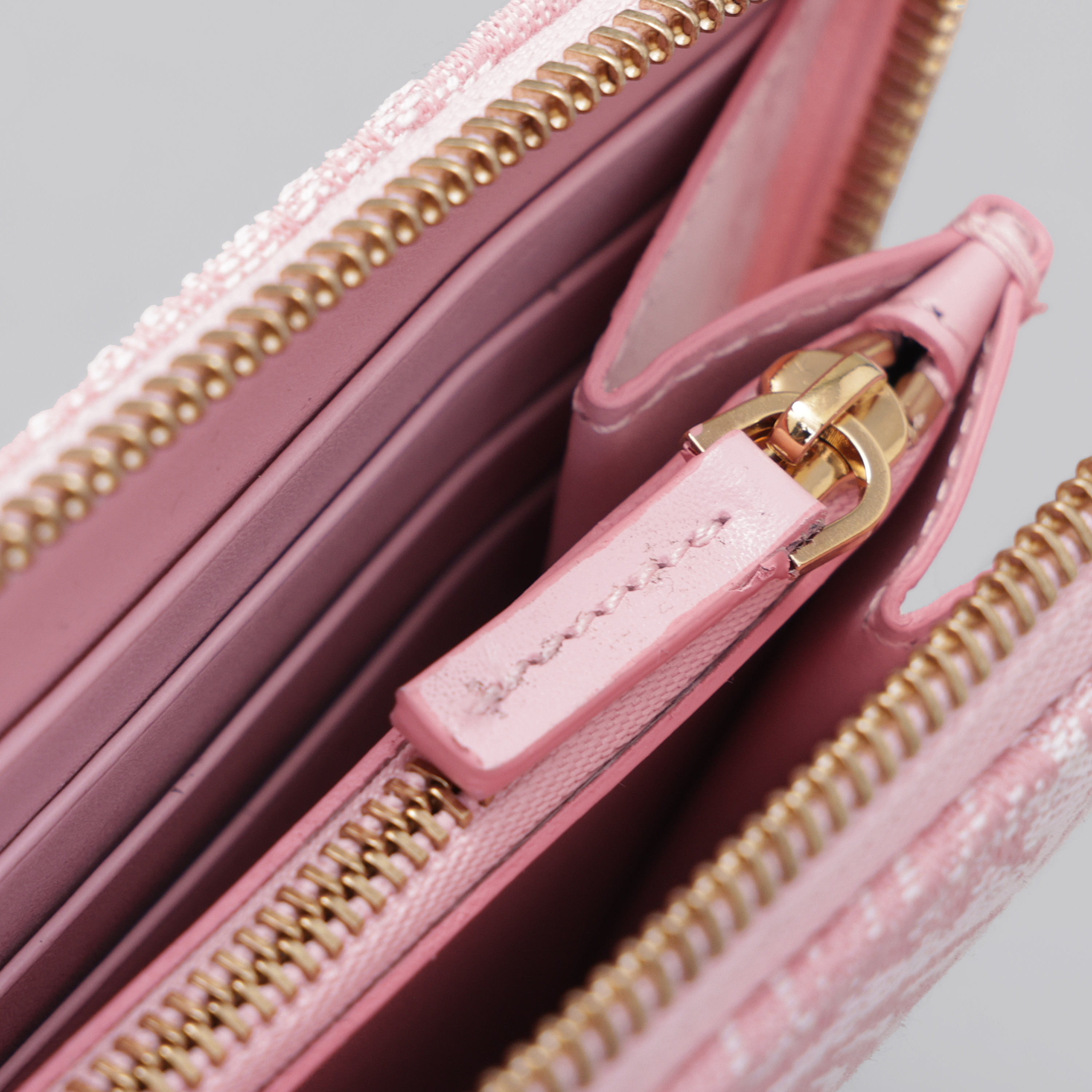 Billetera Rosado Versace