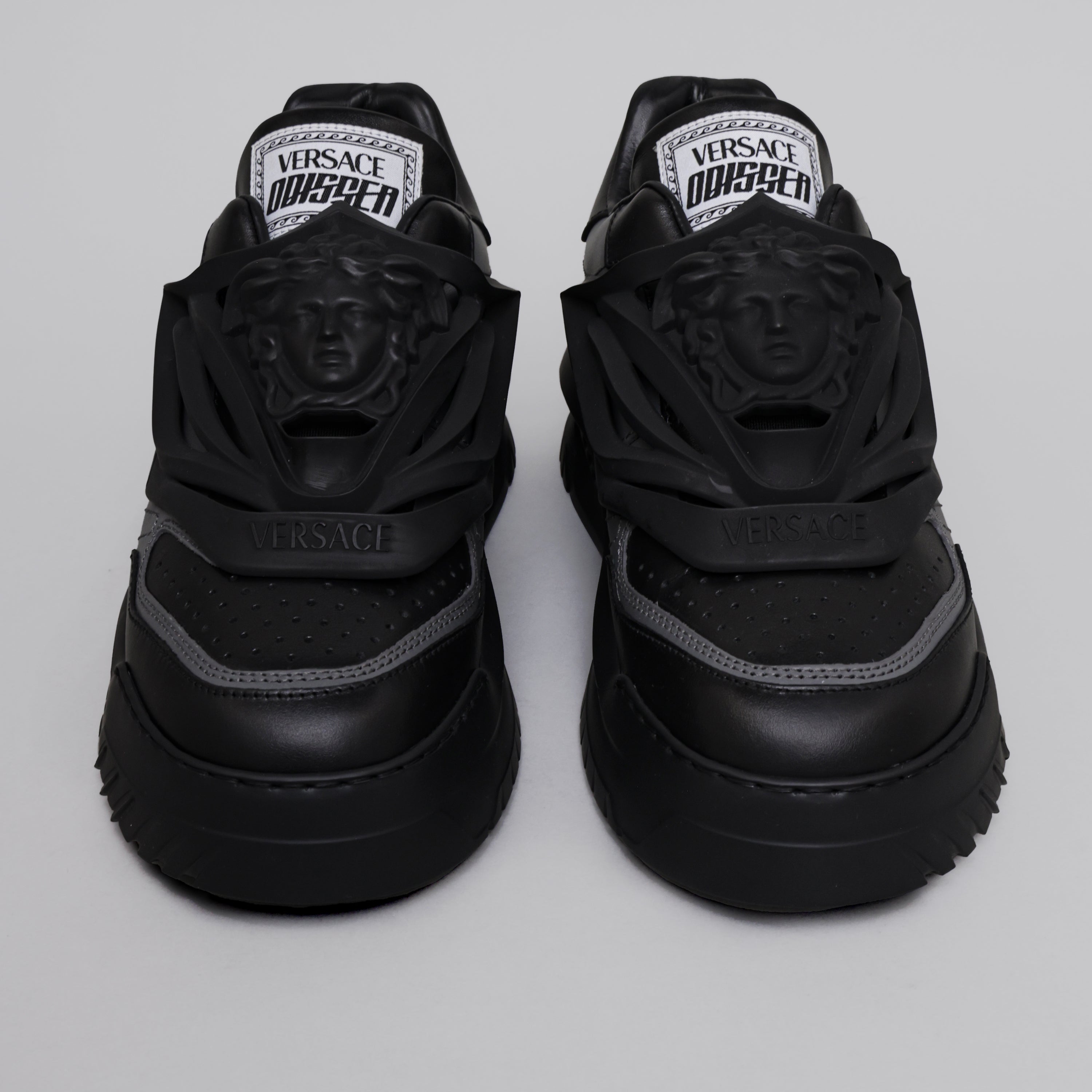 Sneakers Negros Versace Odissea