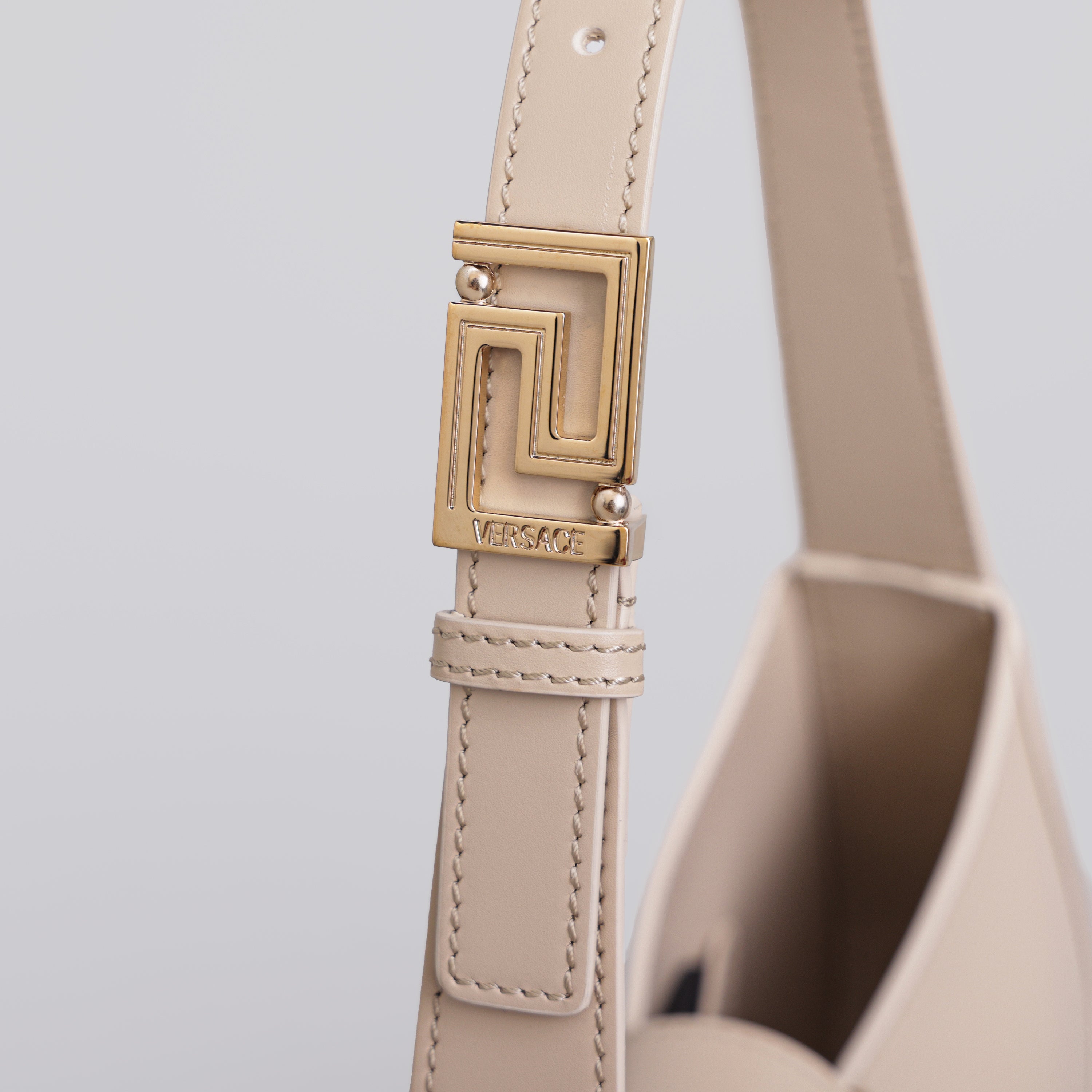 Cartera Beige Versace