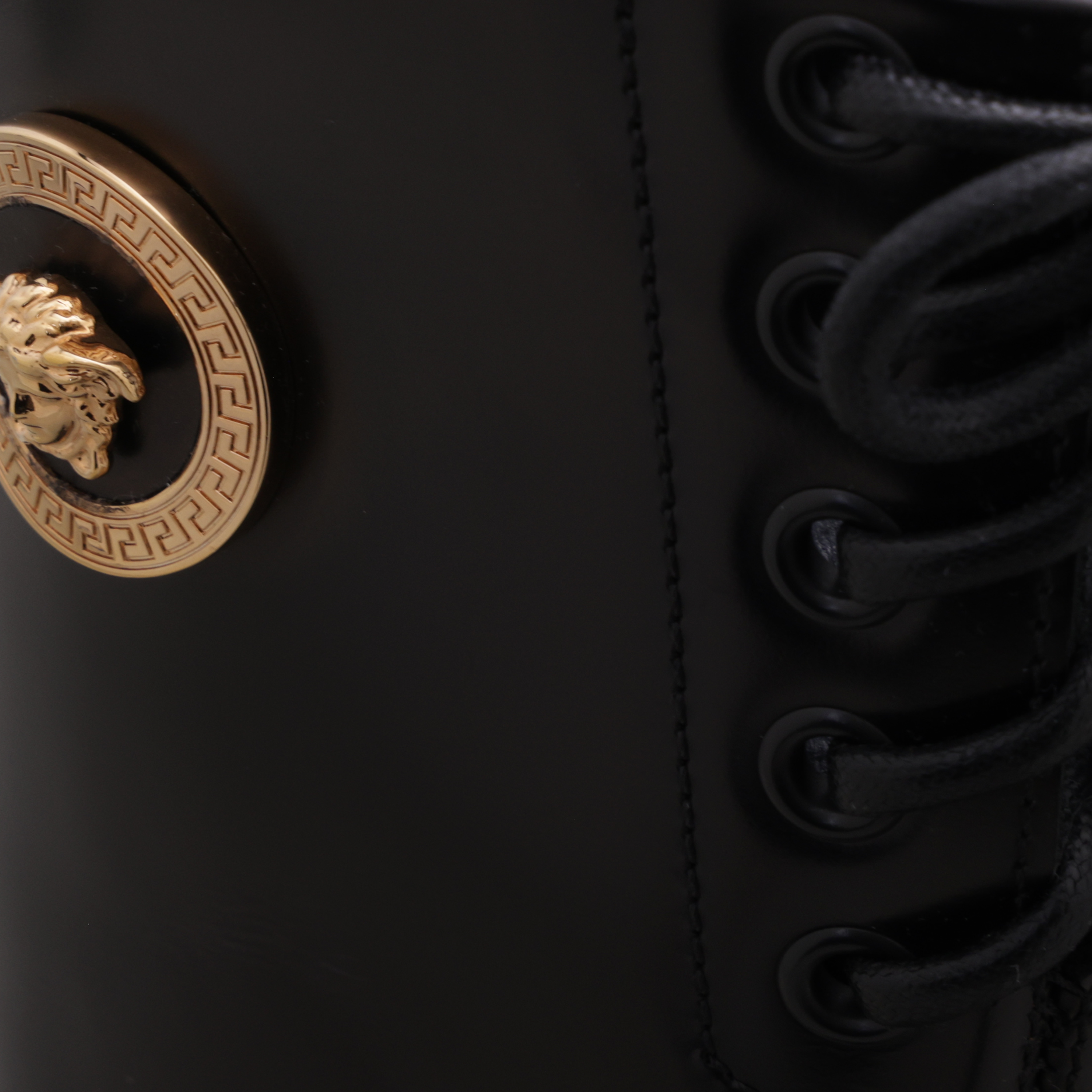 Botas Negras Versace Medusa