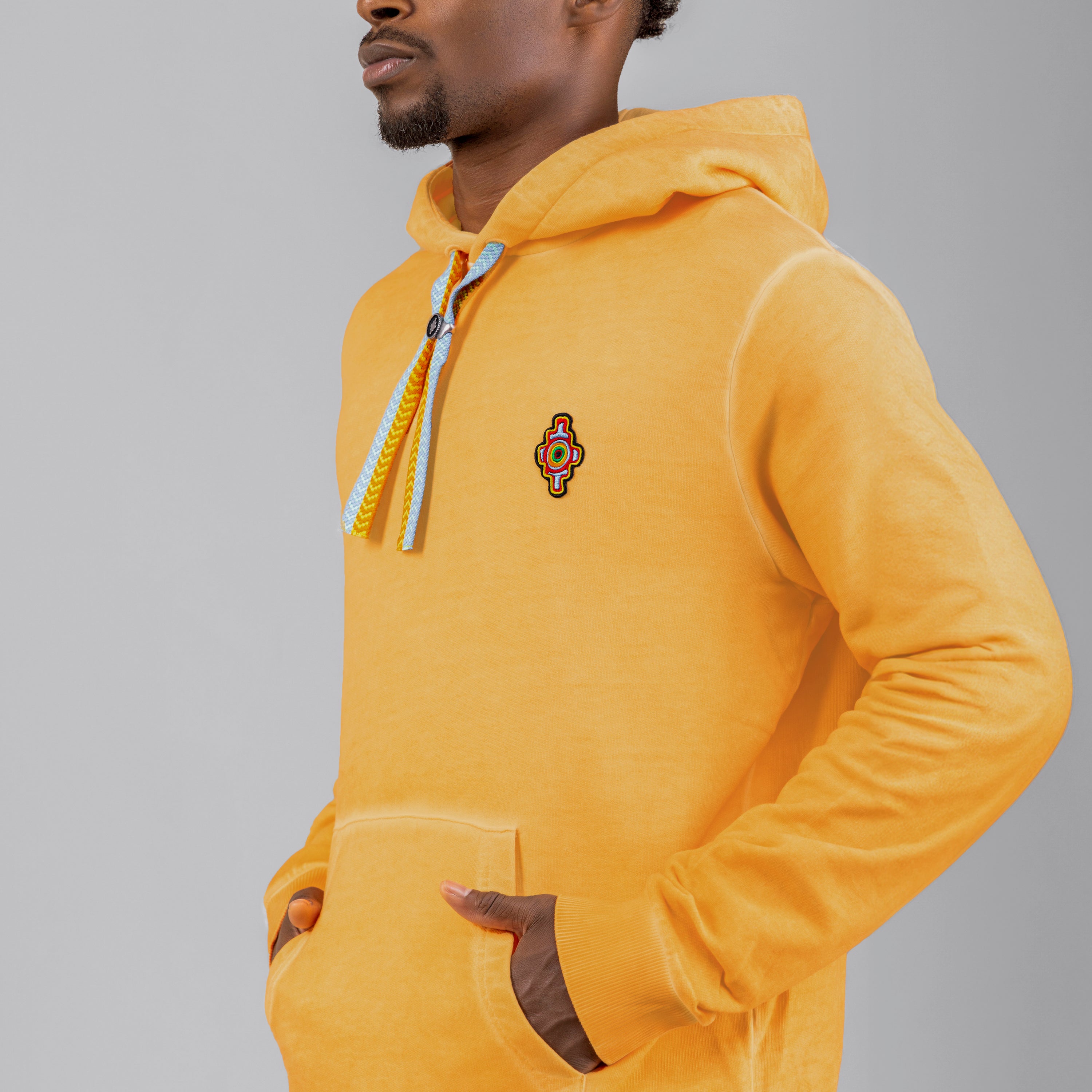 Buzo Tipo Hoodie Naranjado Marcelo Burlon Sunset Cross