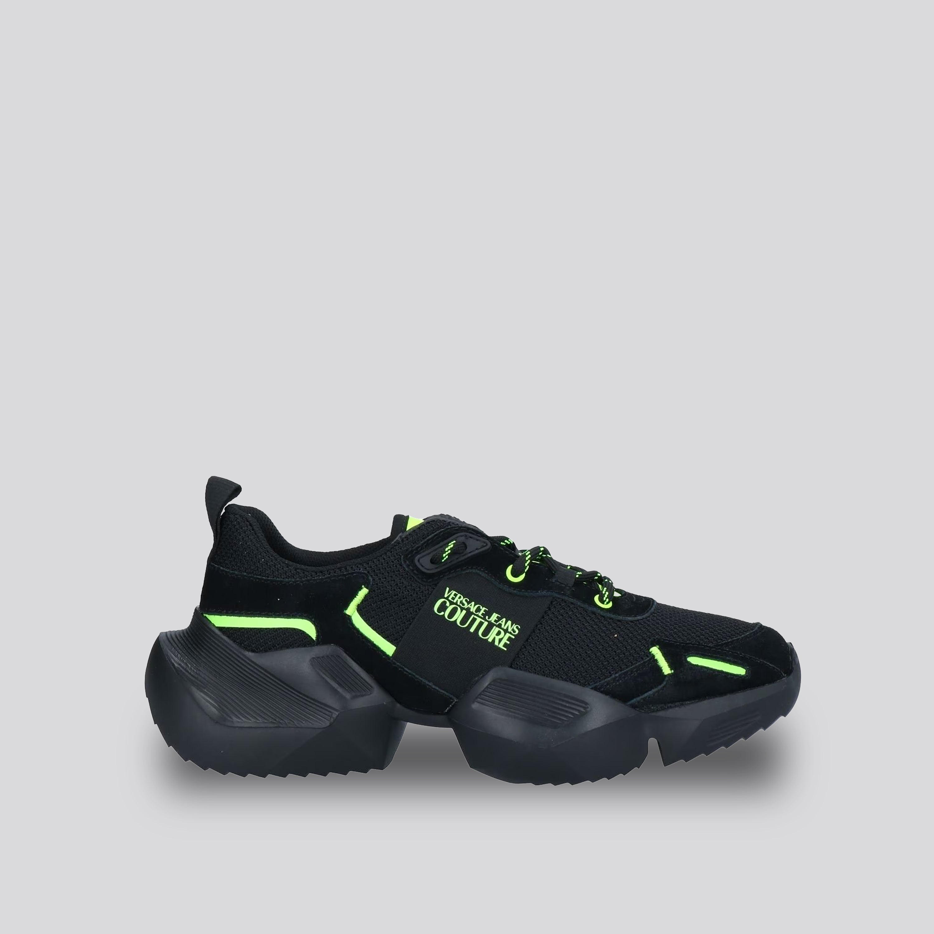 Sneakers Negros Versace Jeans Couture Tag