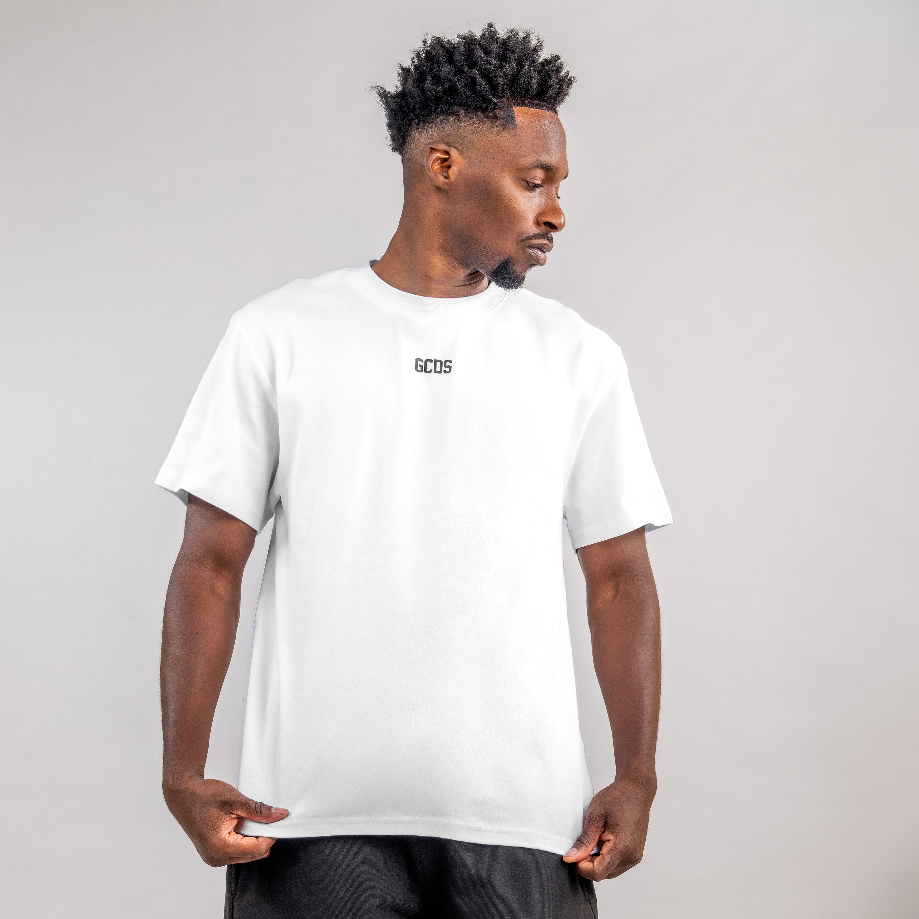 Camiseta Blanca GCDS Basic Logo