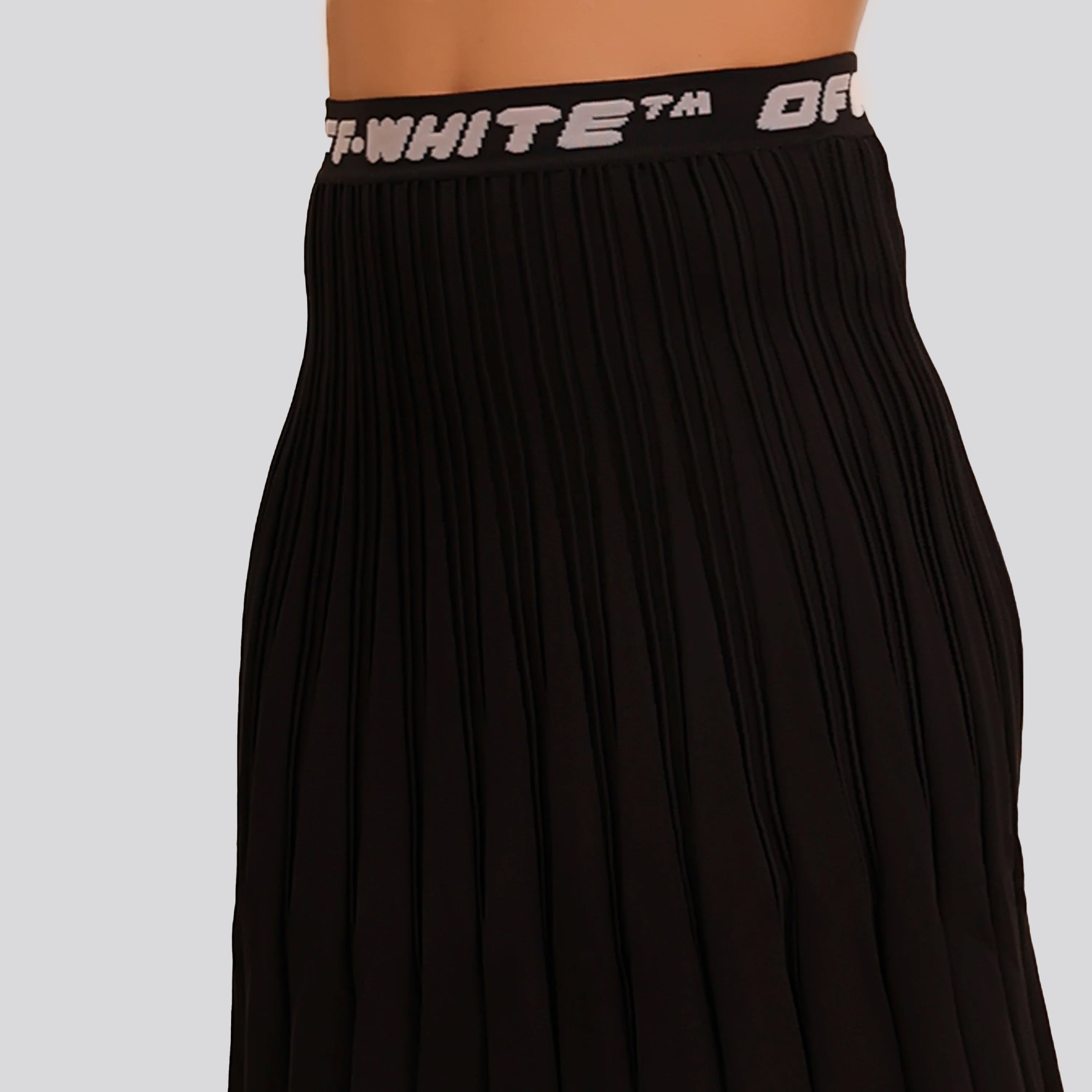 Falda Negra Off-White Logo Band