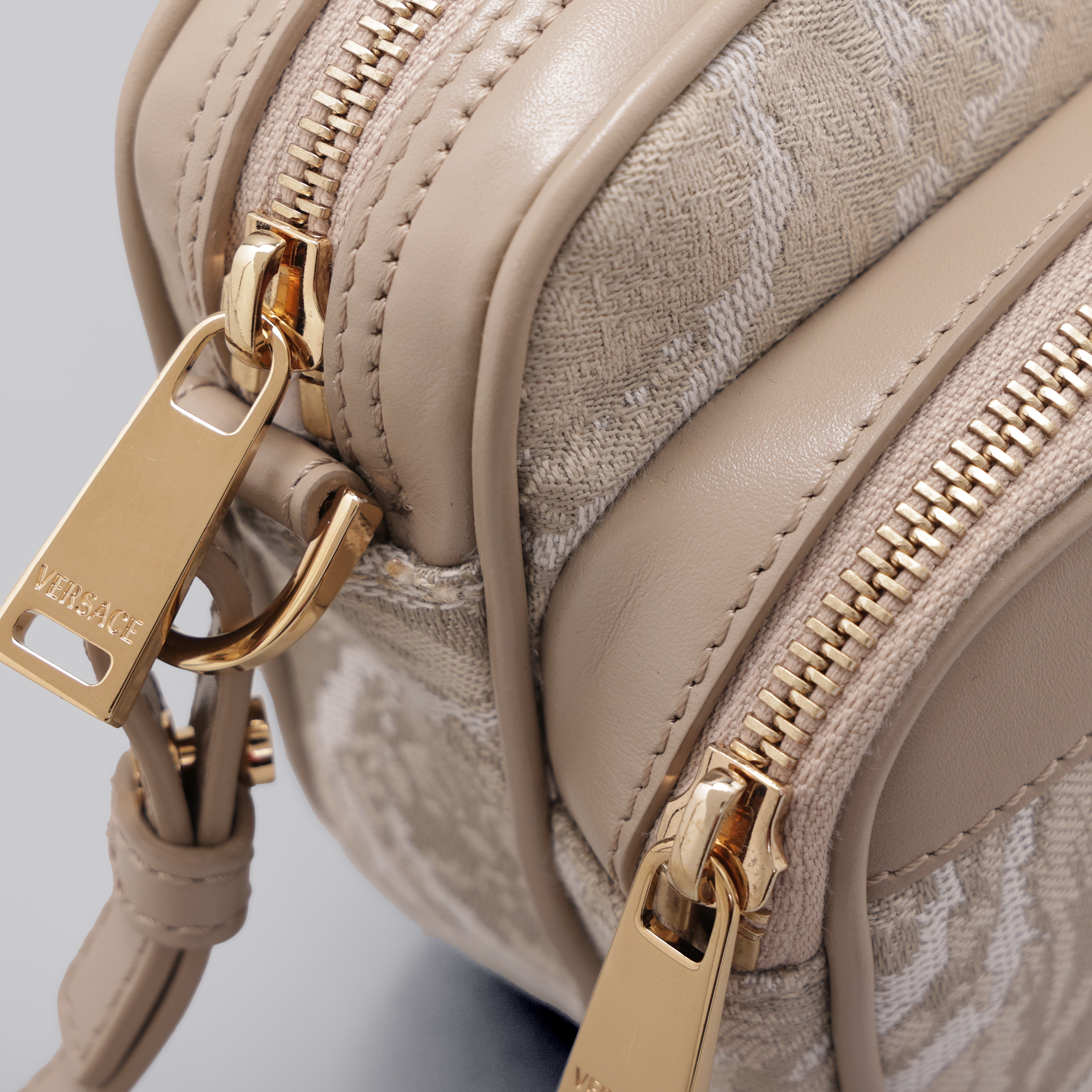 Bolso Beige Versace Athena Barocco