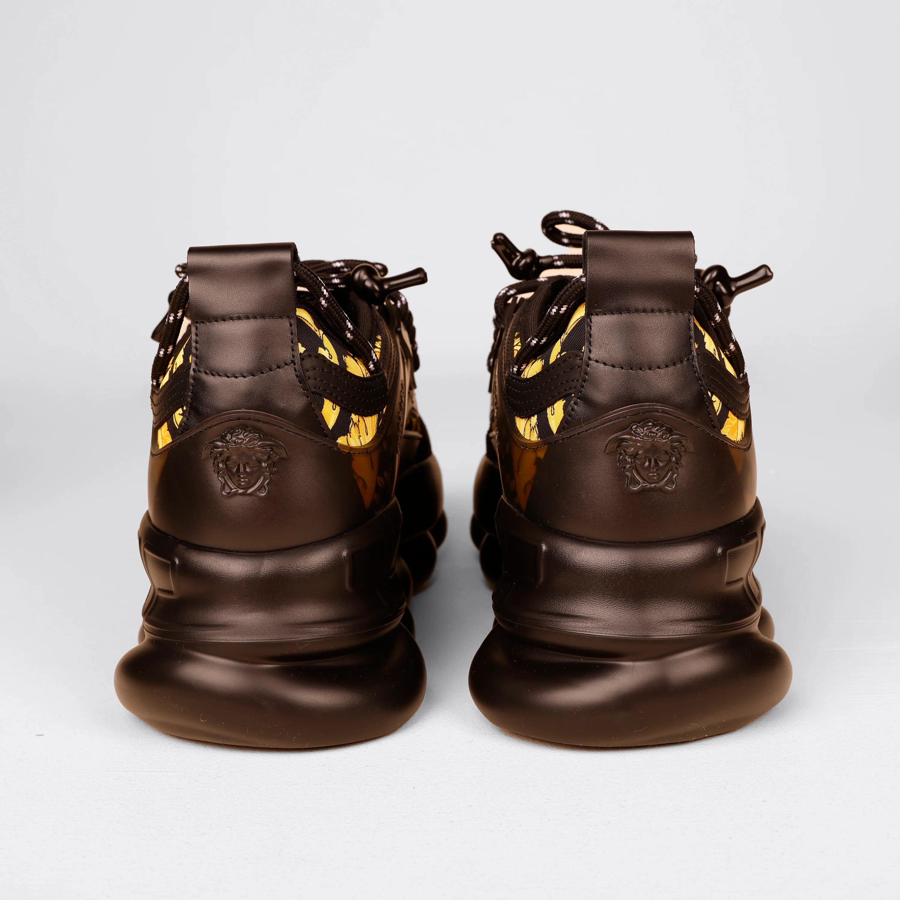 Sneakers Negro Versace Chain Reaction Barocco