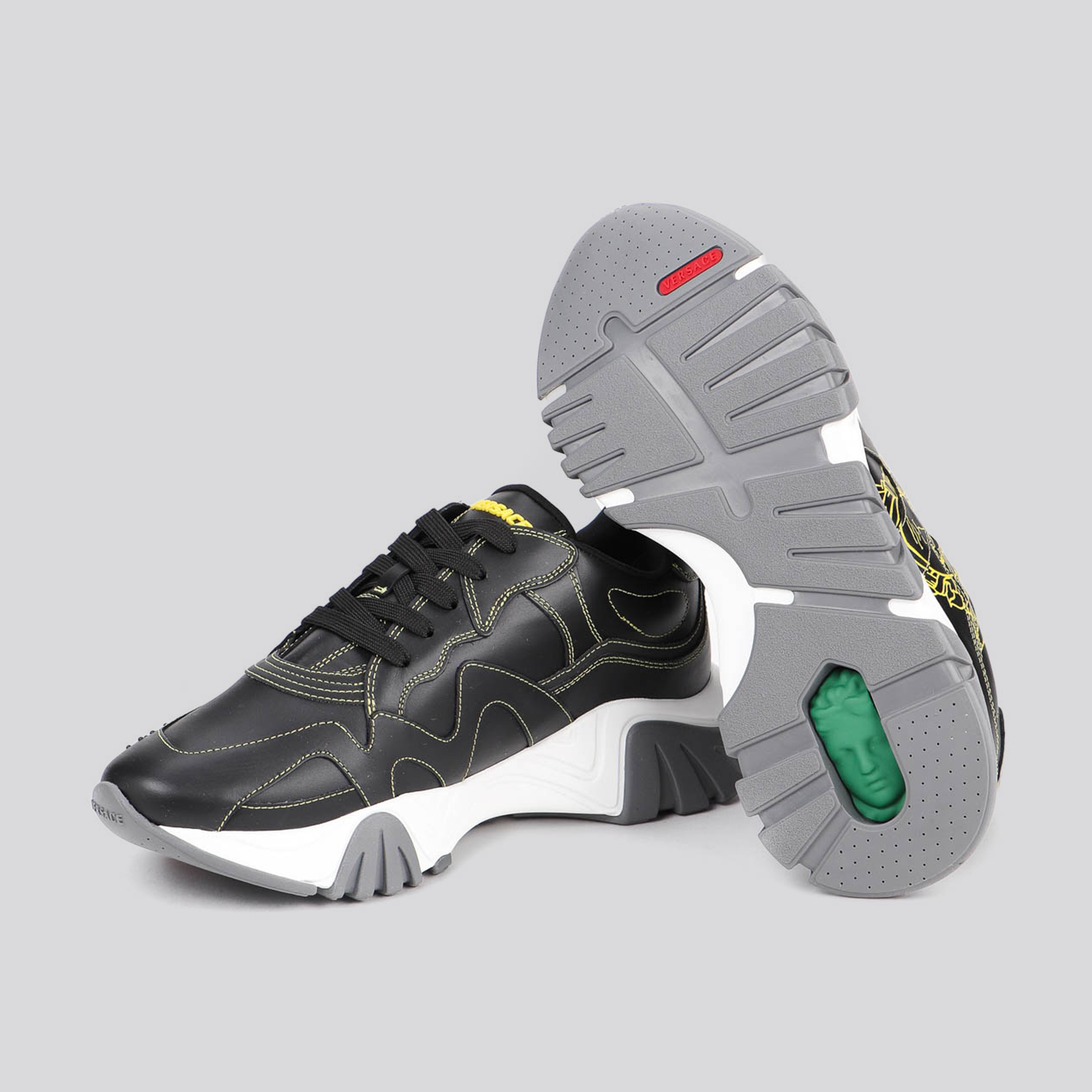 Sneakers Negros Gianni Versace Medusa